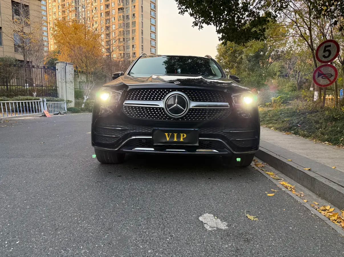 Mercedes-Benz GLE 2023 г. 64067 км. — фото 2