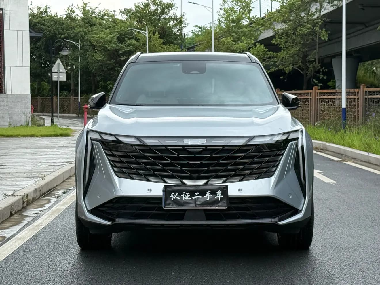 Geely Atlas L 2023 г. 30077 км. — фото 2