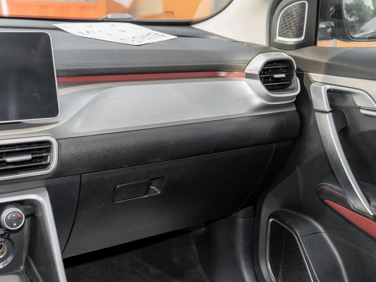 Geely Coolray SX11 2022 г. 38041 км. — фото 13