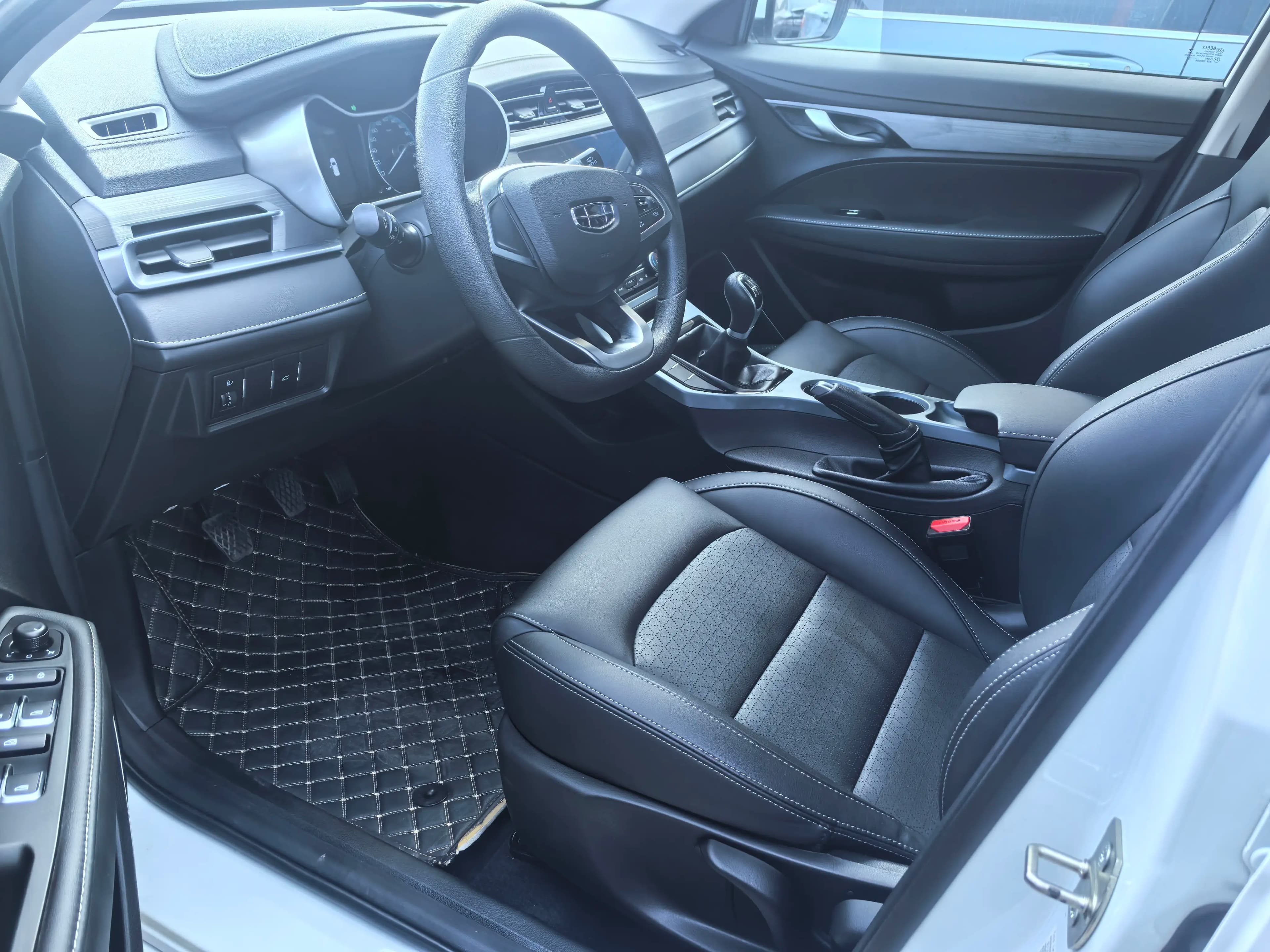 Geely Emgrand 2022 г. 16121 км. — фото 6