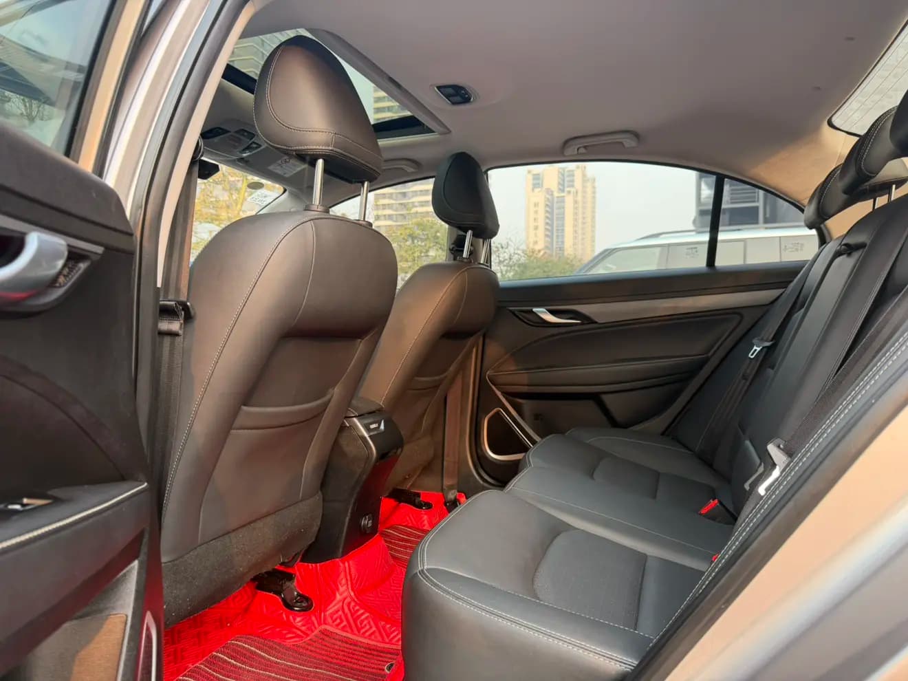 Geely Emgrand 2021 г. 34123 км. — фото 19