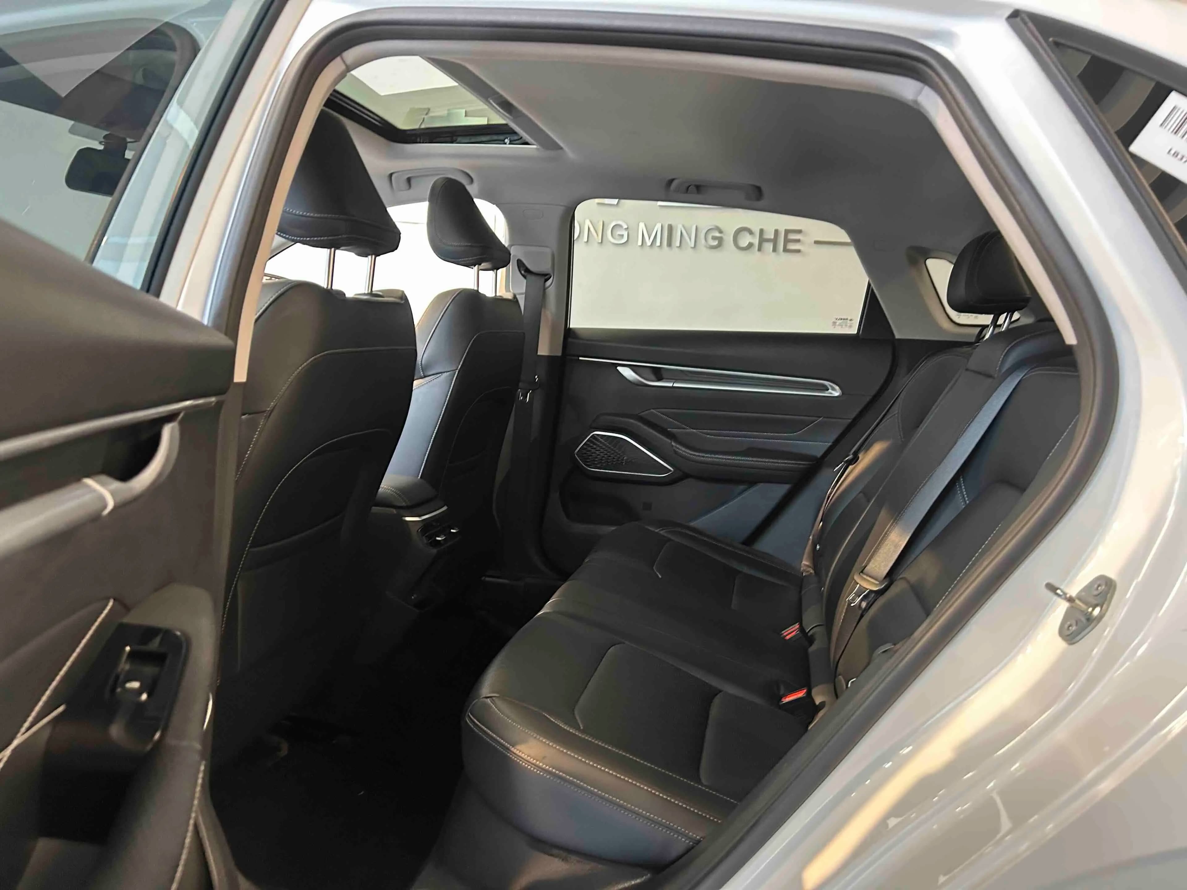 Geely Emgrand 2023 г. 15125 км. — фото 12