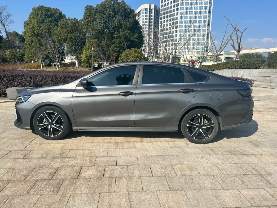 Geely Binrui 2021 г. 35648 км. — фото 4