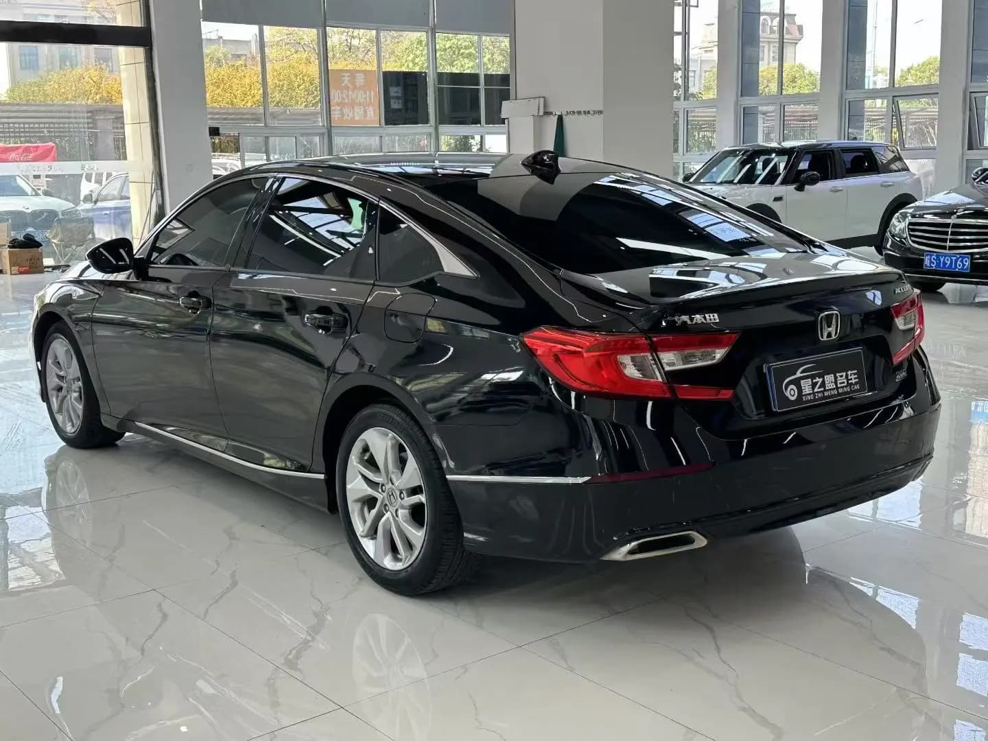 Honda Accord 2021 г. 53077 км. — фото 4