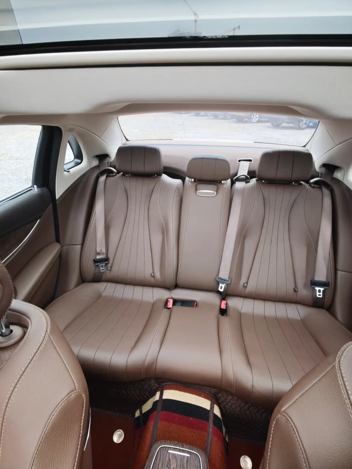 Mercedes-Benz E-Class 2022 г. 80049 км. — фото 20