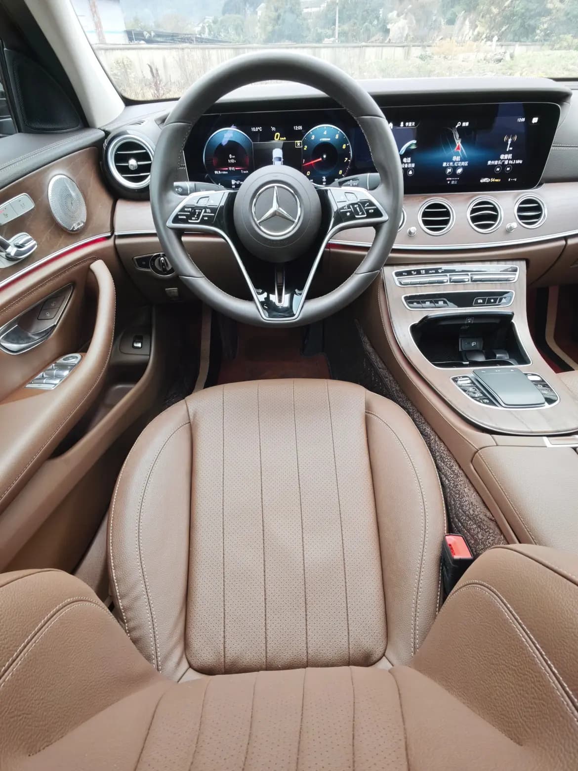 Mercedes-Benz E-Class 2022 г. 80049 км. — фото 7