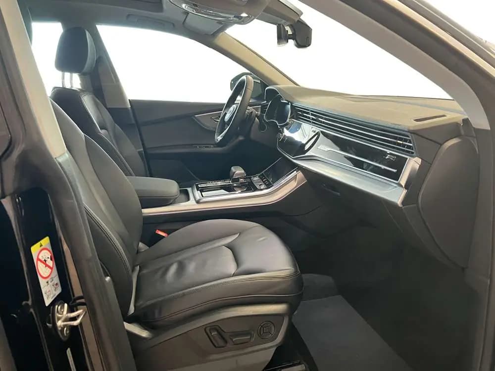 Audi Q8 2022 г. 26146 км. — фото 4