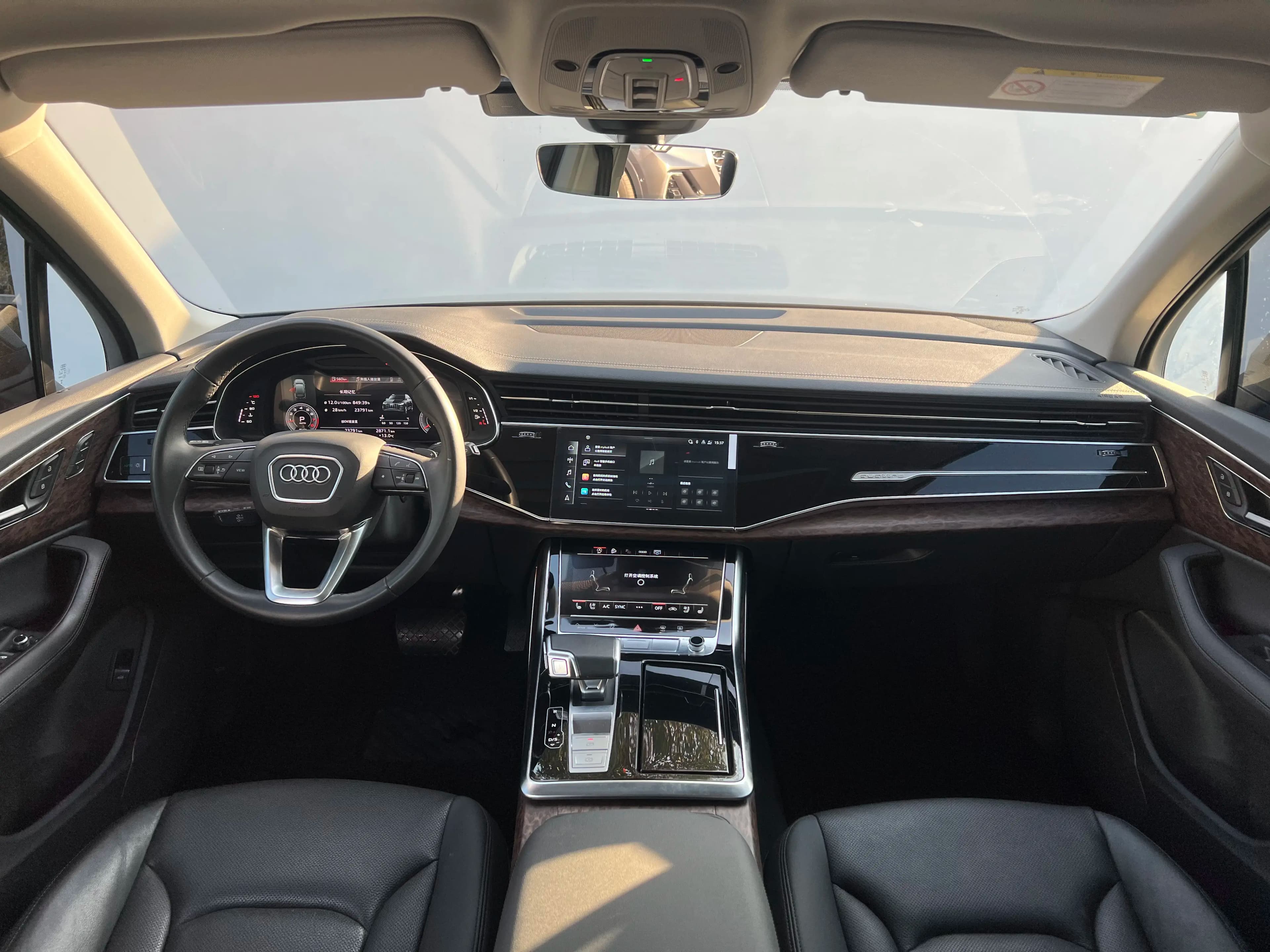 Audi Q7 2023 г. 23041 км. — фото 6