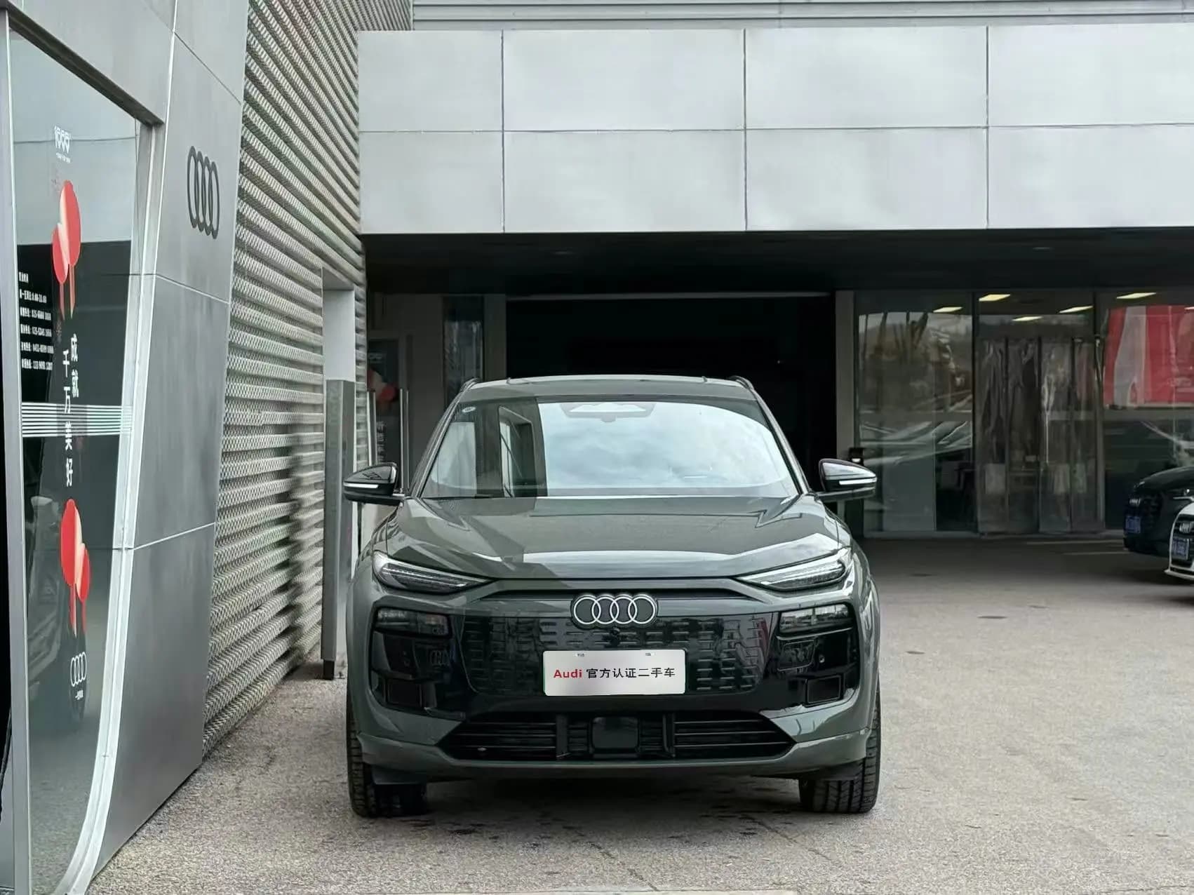 Audi Q6L e-tron 2025 г. 4037 км. — фото 2