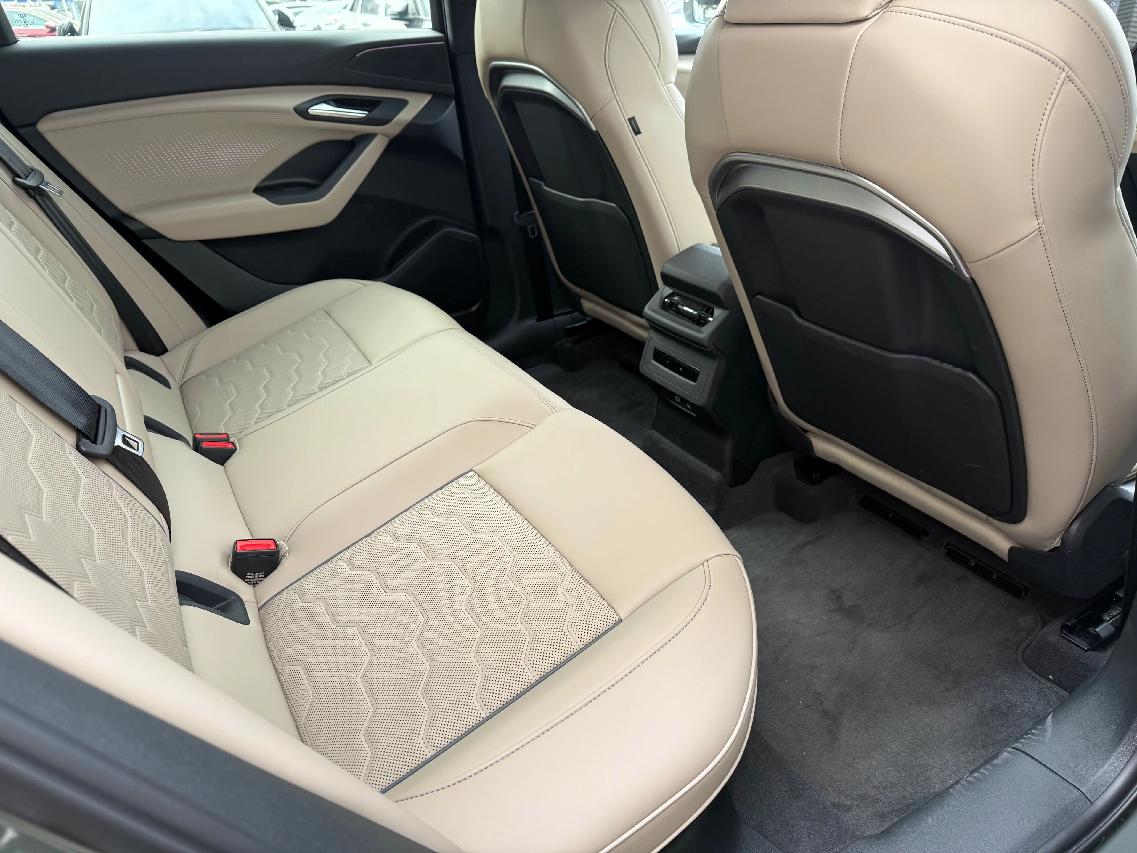 Audi Q6L e-tron 2025 г. 4037 км. — фото 6