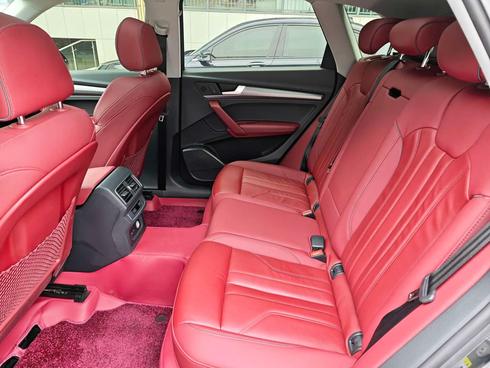Audi Q5L 2022 г. 83080 км. — фото 13