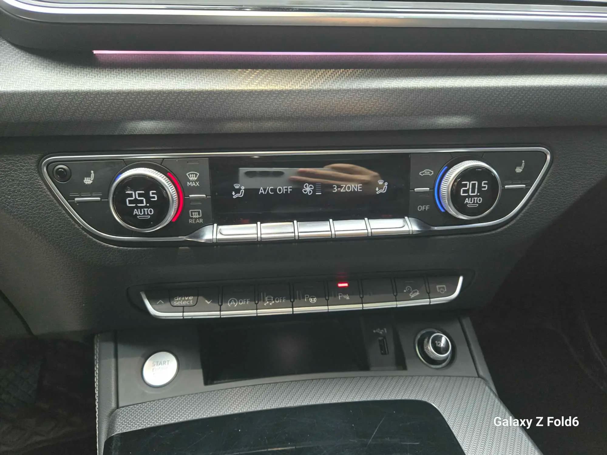 Audi Q5L 2023 г. 36029 км. — фото 7