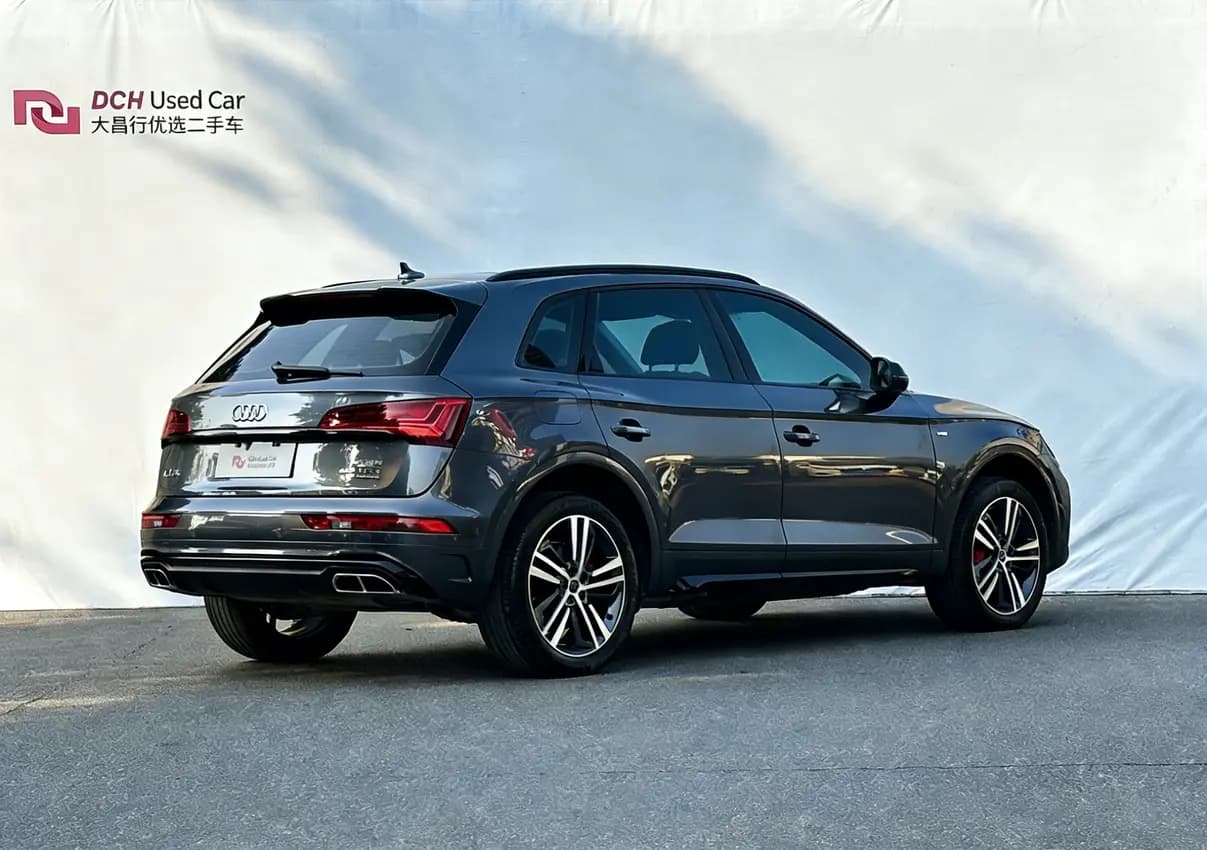 Audi Q5L 2022 г. 77027 км. — фото 4