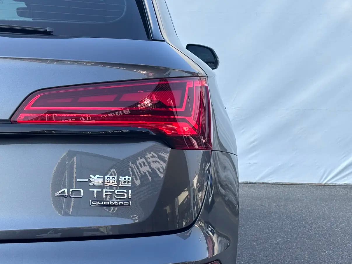 Audi Q5L 2022 г. 77027 км. — фото 6