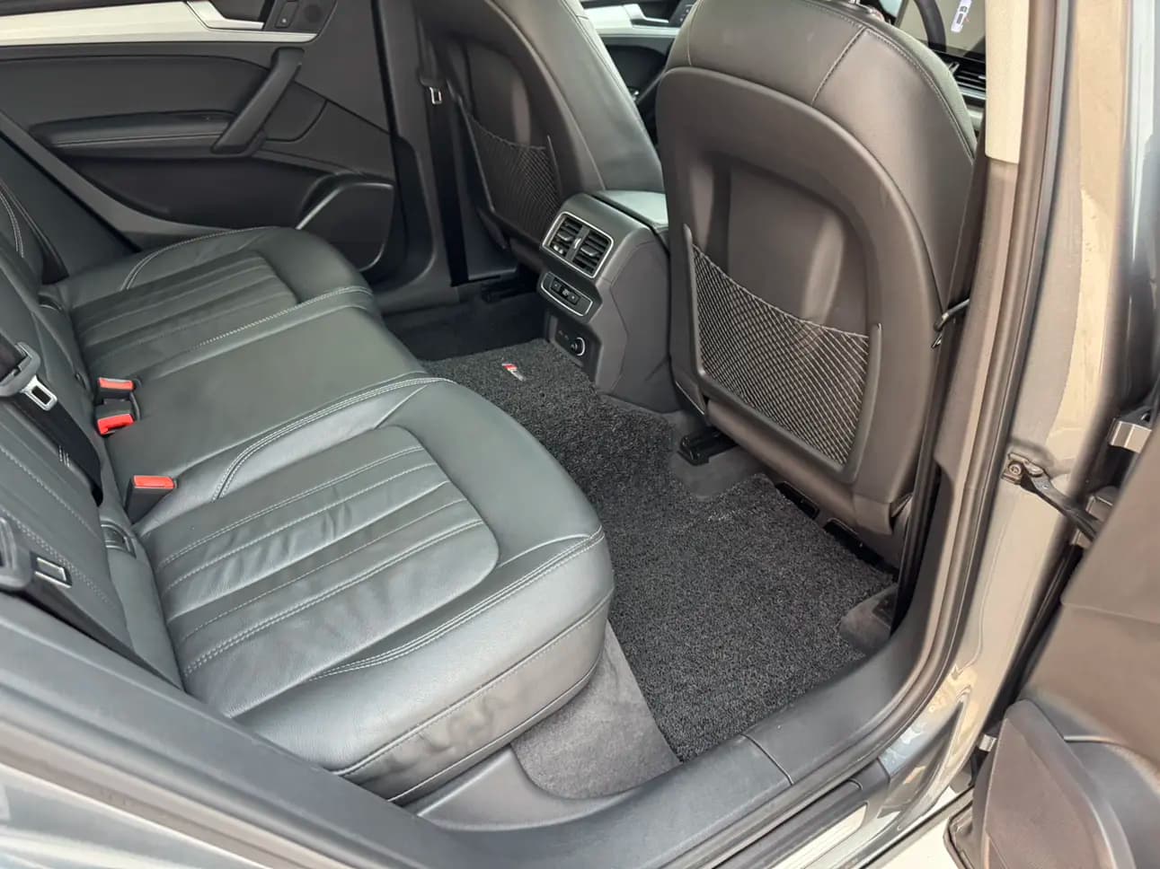 Audi Q5L 2021 г. 136067 км. — фото 6