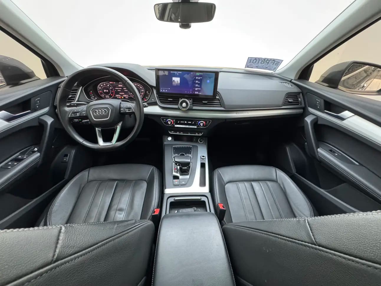 Audi Q5L 2021 г. 136067 км. — фото 10