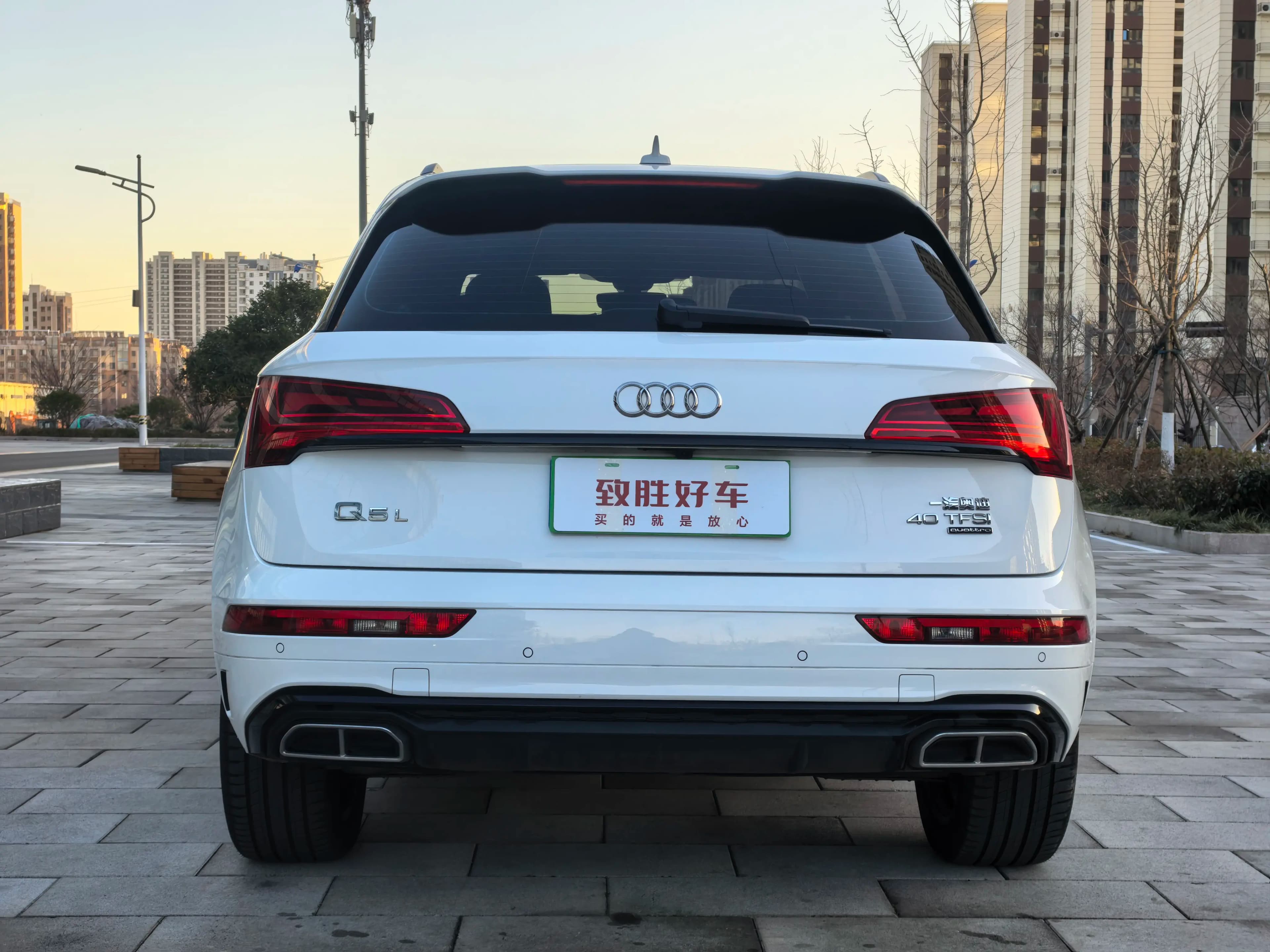 Audi Q5L 2024 г. 25661 км. — фото 3