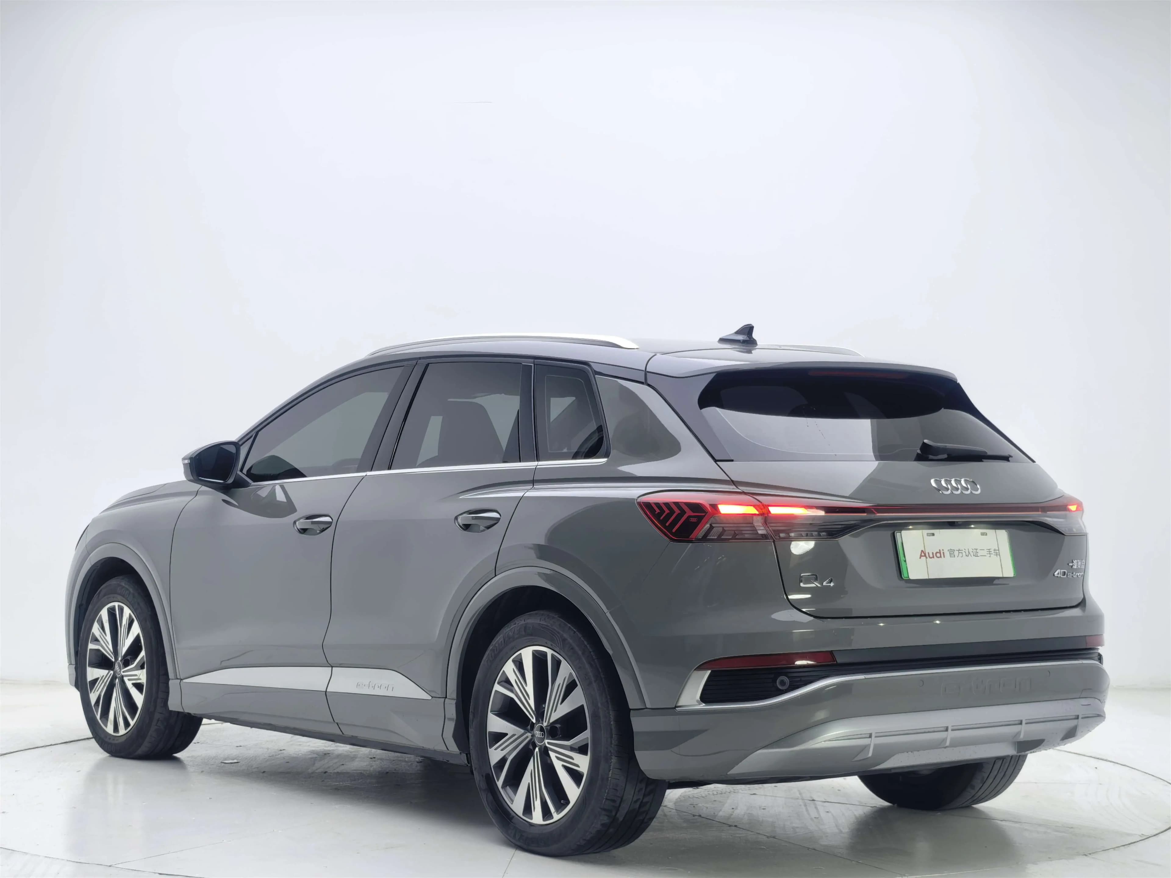 Audi Q4 e-tron 2024 г. 51088 км. — фото 3