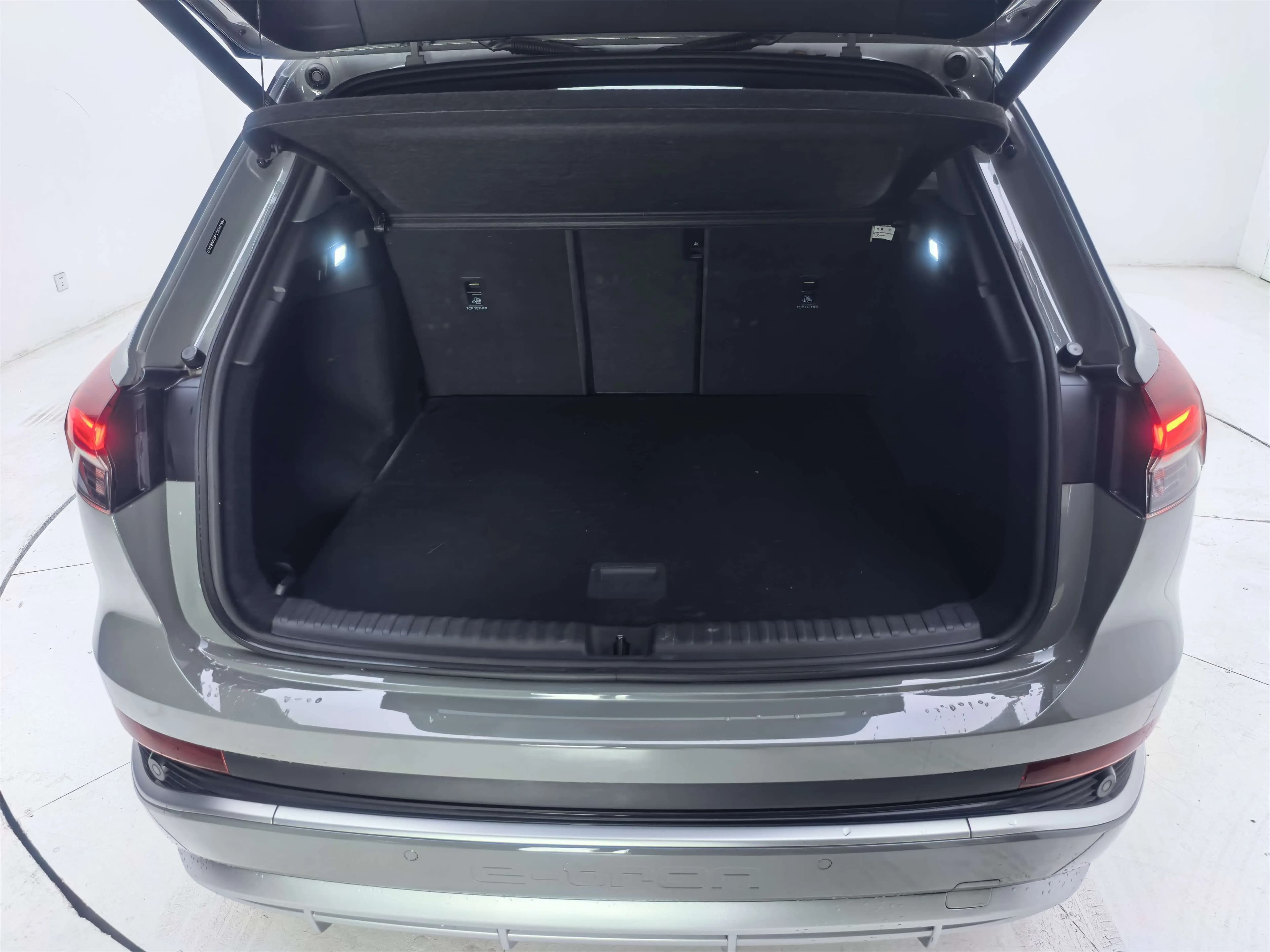 Audi Q4 e-tron 2024 г. 51088 км. — фото 24