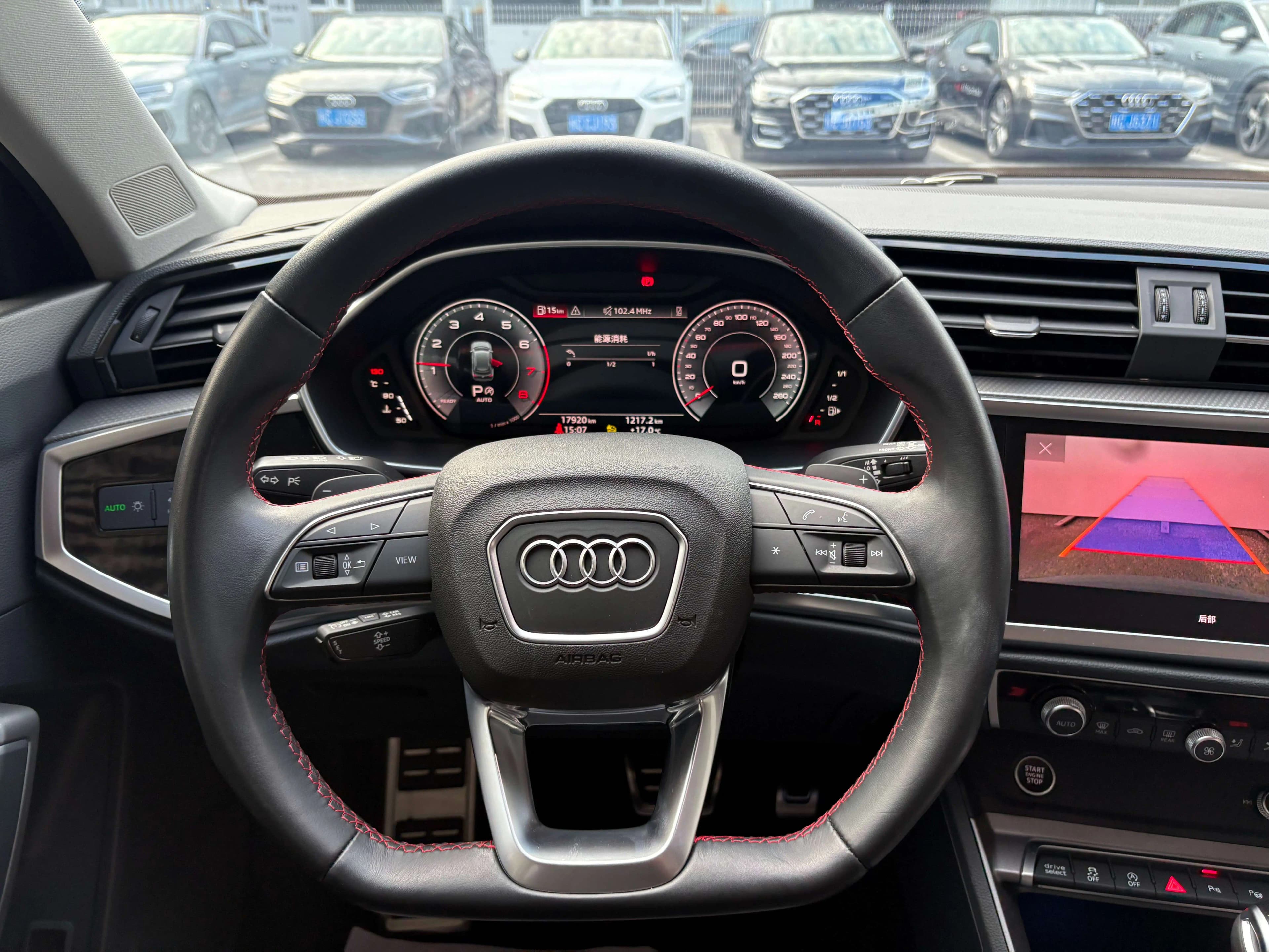Audi Q3 Sportback 2022 г. 41505 км. — фото 13
