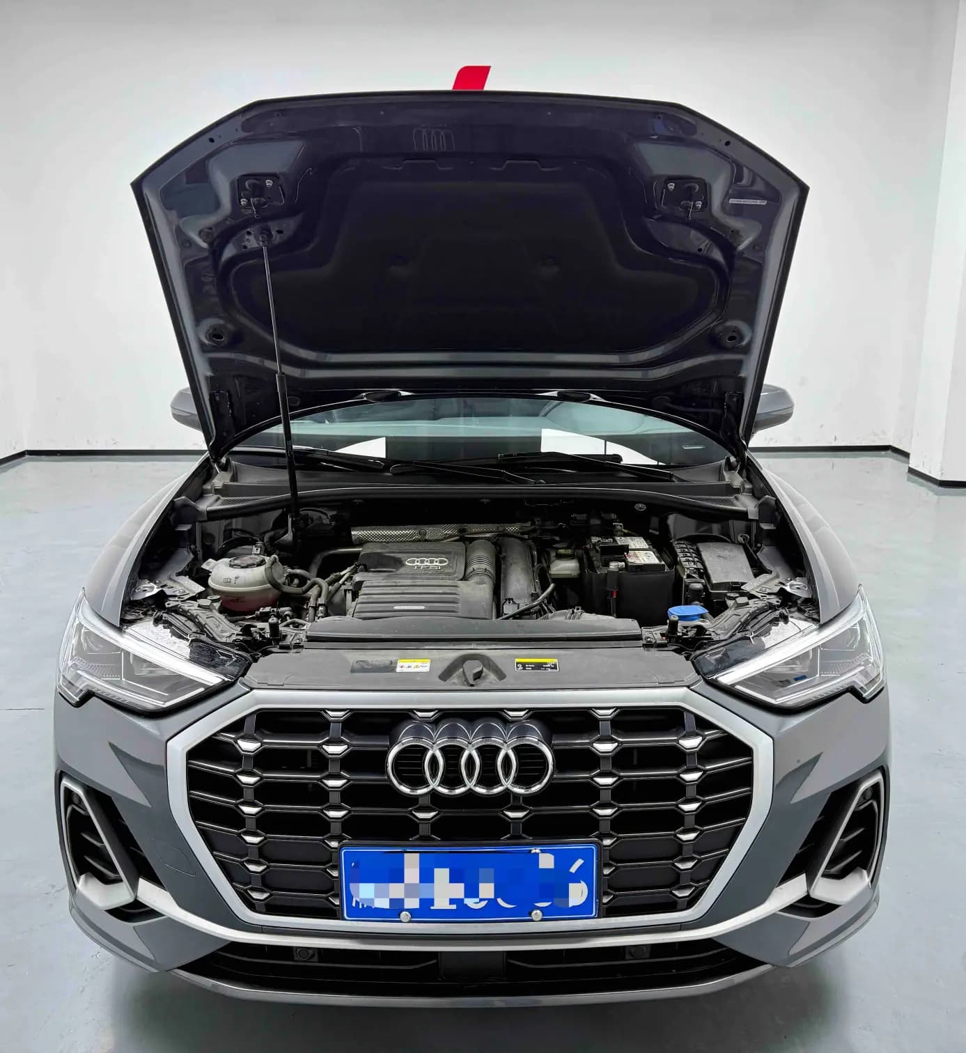 Audi Q3 2022 г. 28283 км. — фото 5