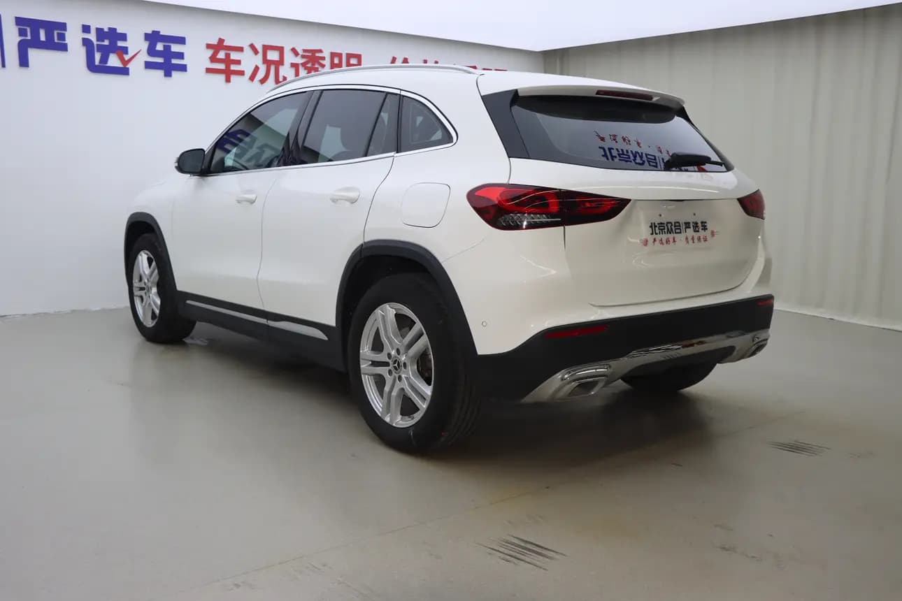 Mercedes-Benz GLA 2023 г. 23064 км. — фото 4