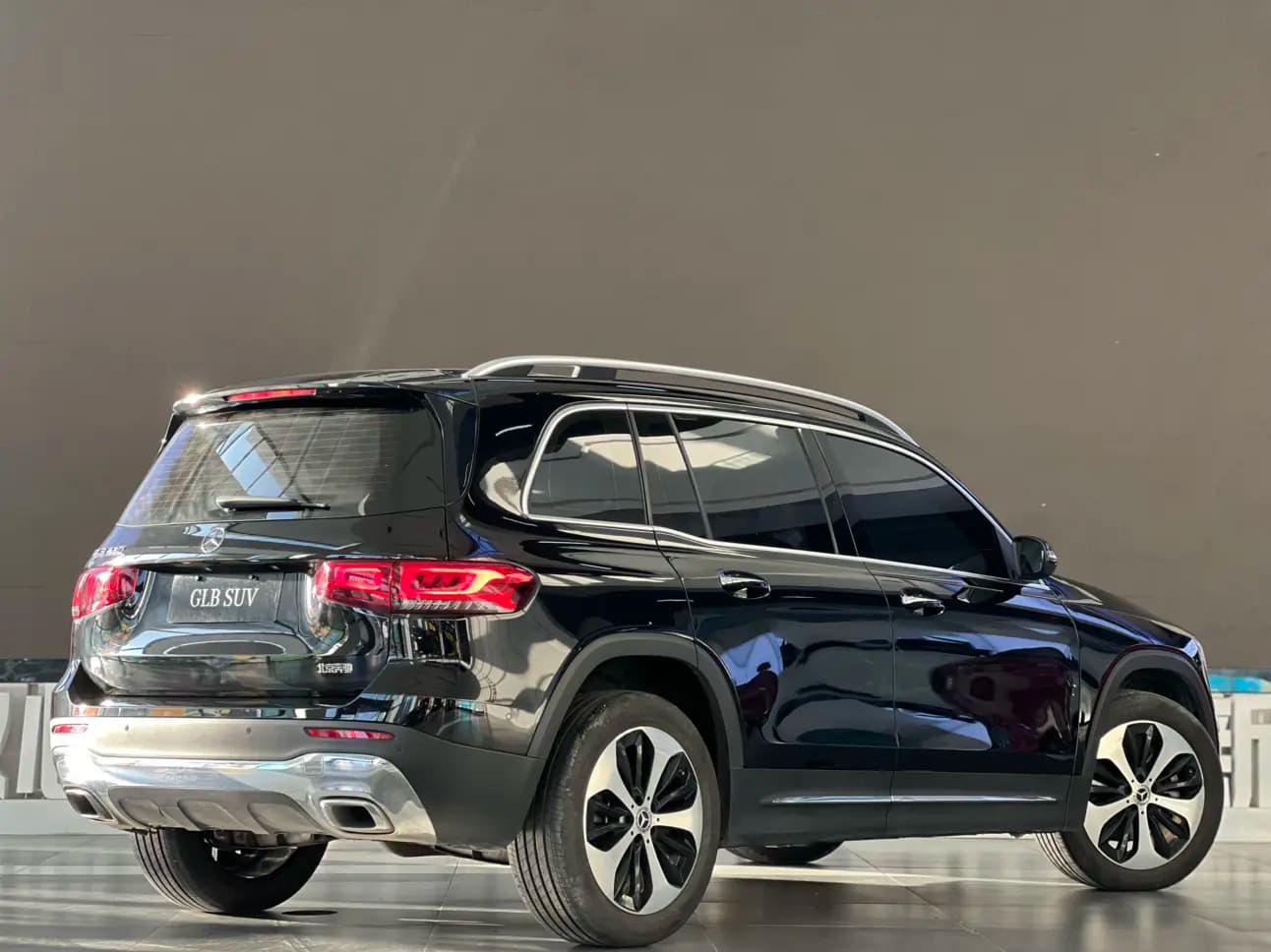 Mercedes-Benz GLB 2023 г. 18103 км. — фото 5
