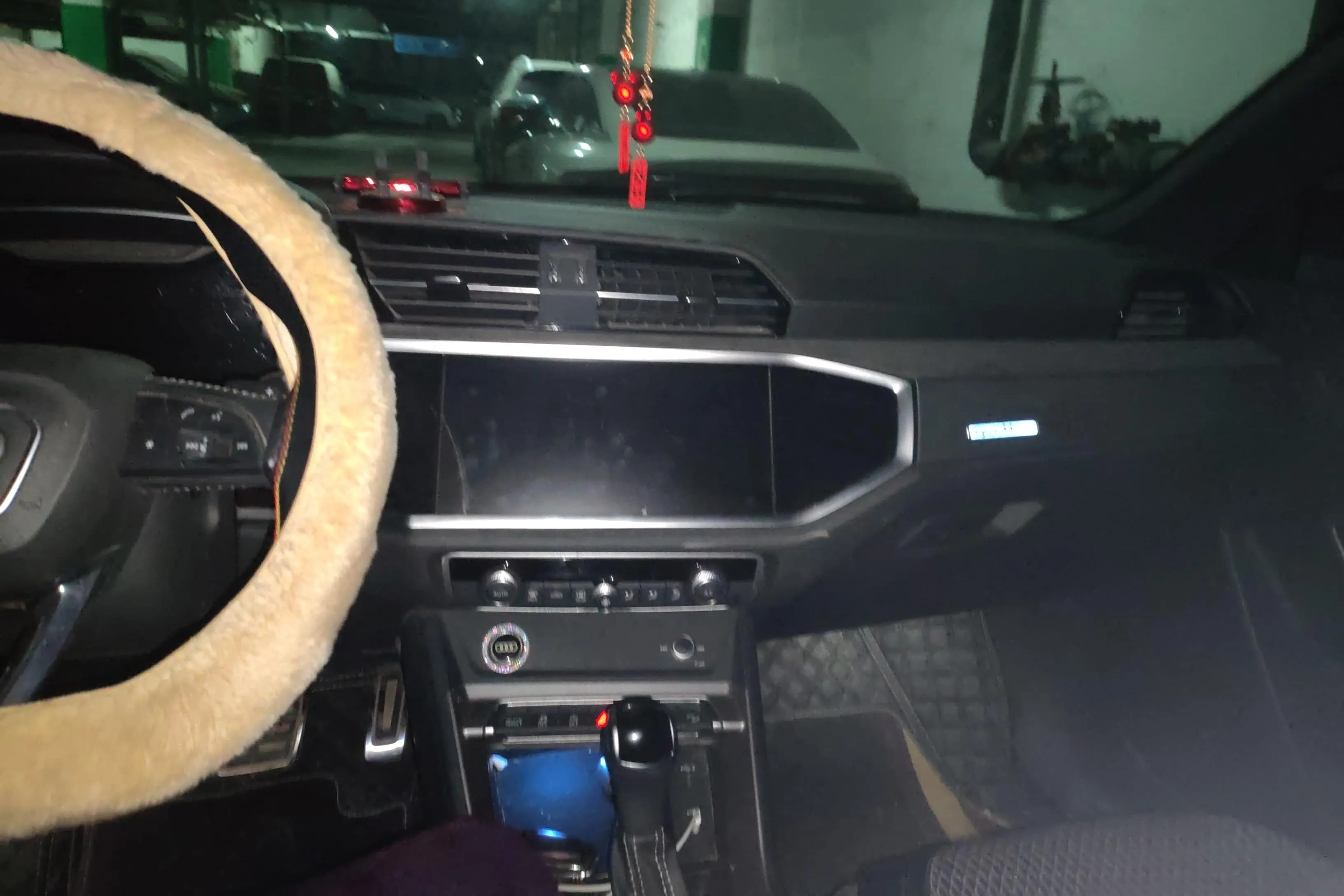Audi Q3 2021 г. 45087 км. — фото 7