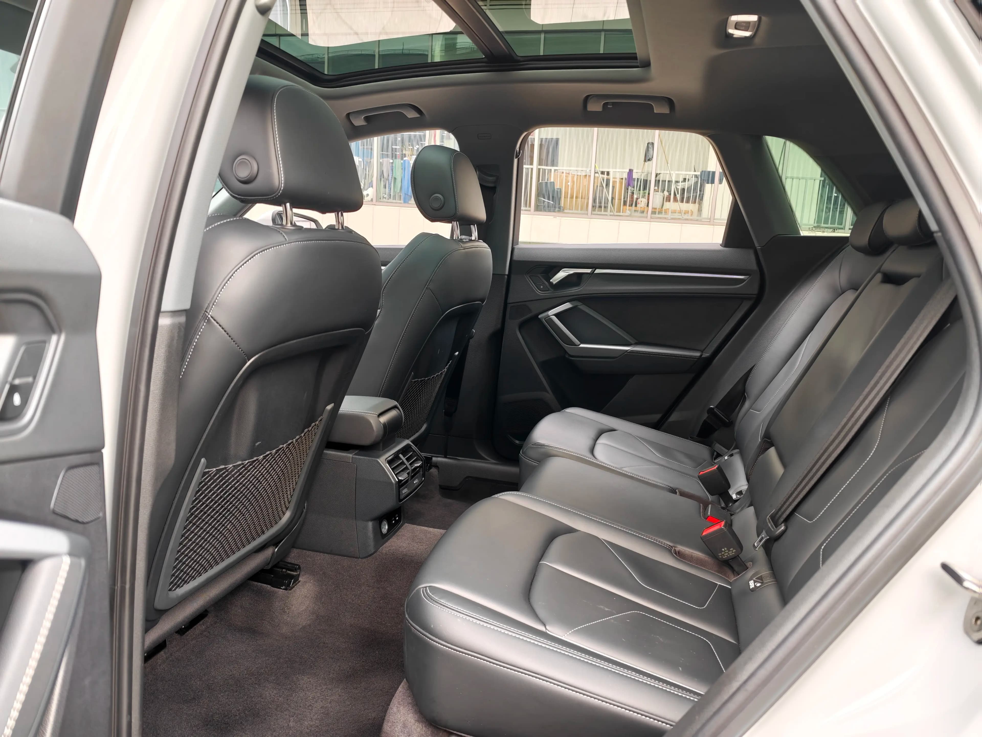 Audi Q3 2024 г. 28092 км. — фото 14