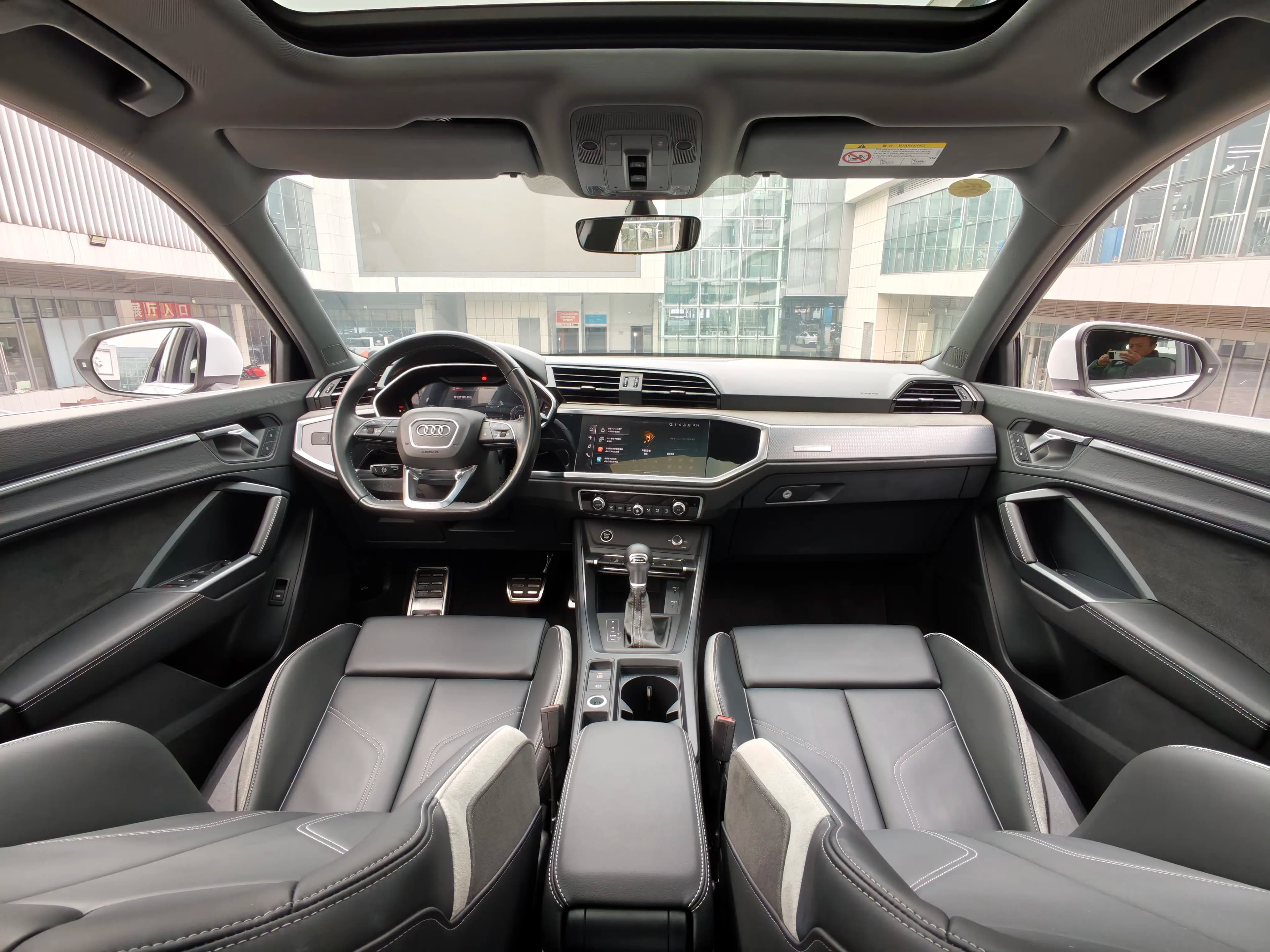 Audi Q3 2024 г. 28092 км. — фото 8