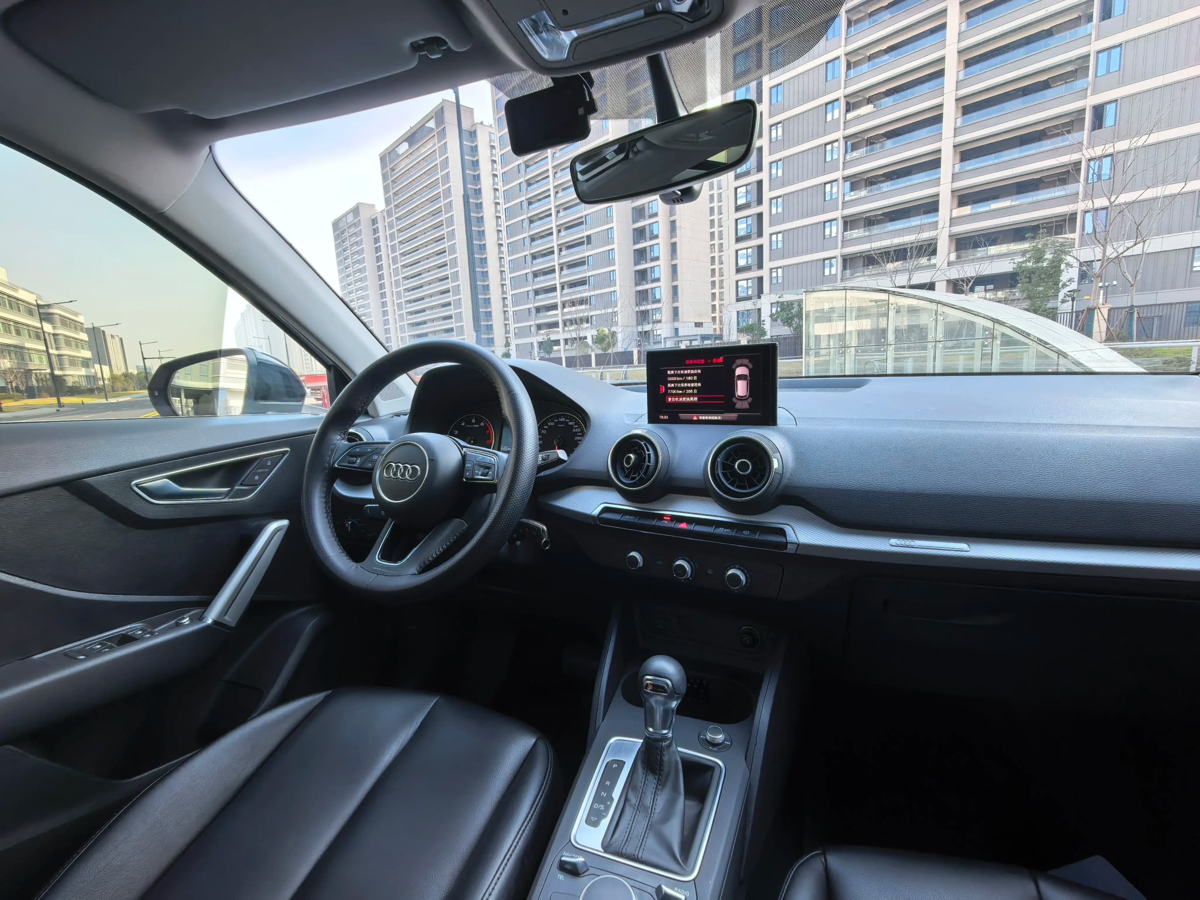 Audi Q2L 2021 г. 53020 км. — фото 13