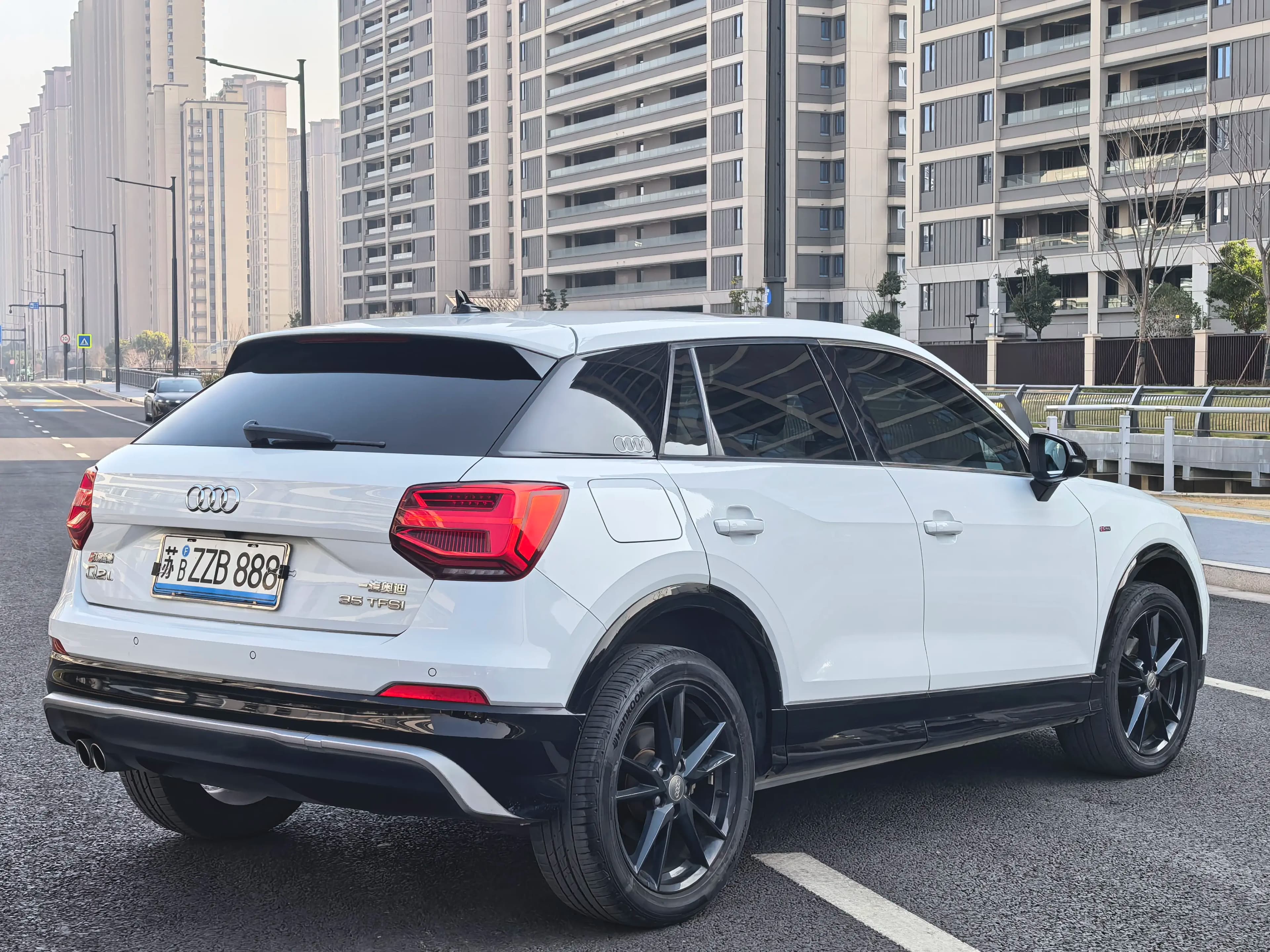 Audi Q2L 2021 г. 53020 км. — фото 5