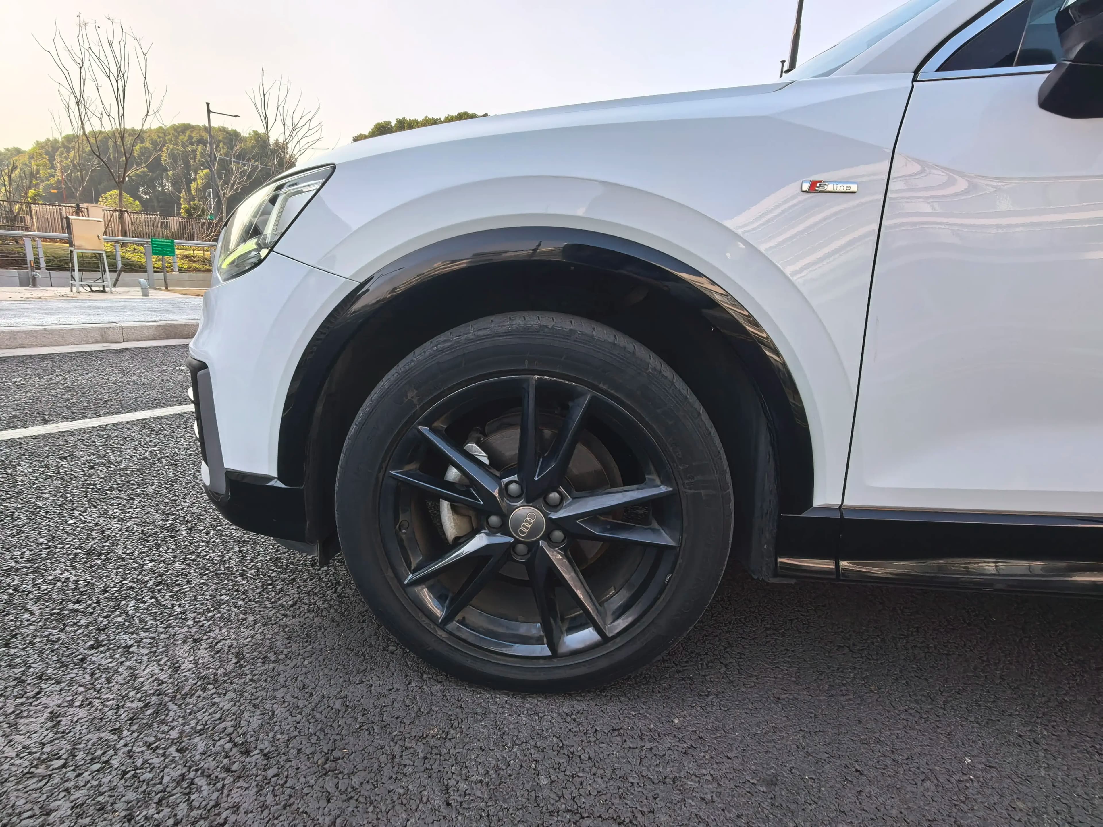 Audi Q2L 2021 г. 53020 км. — фото 8