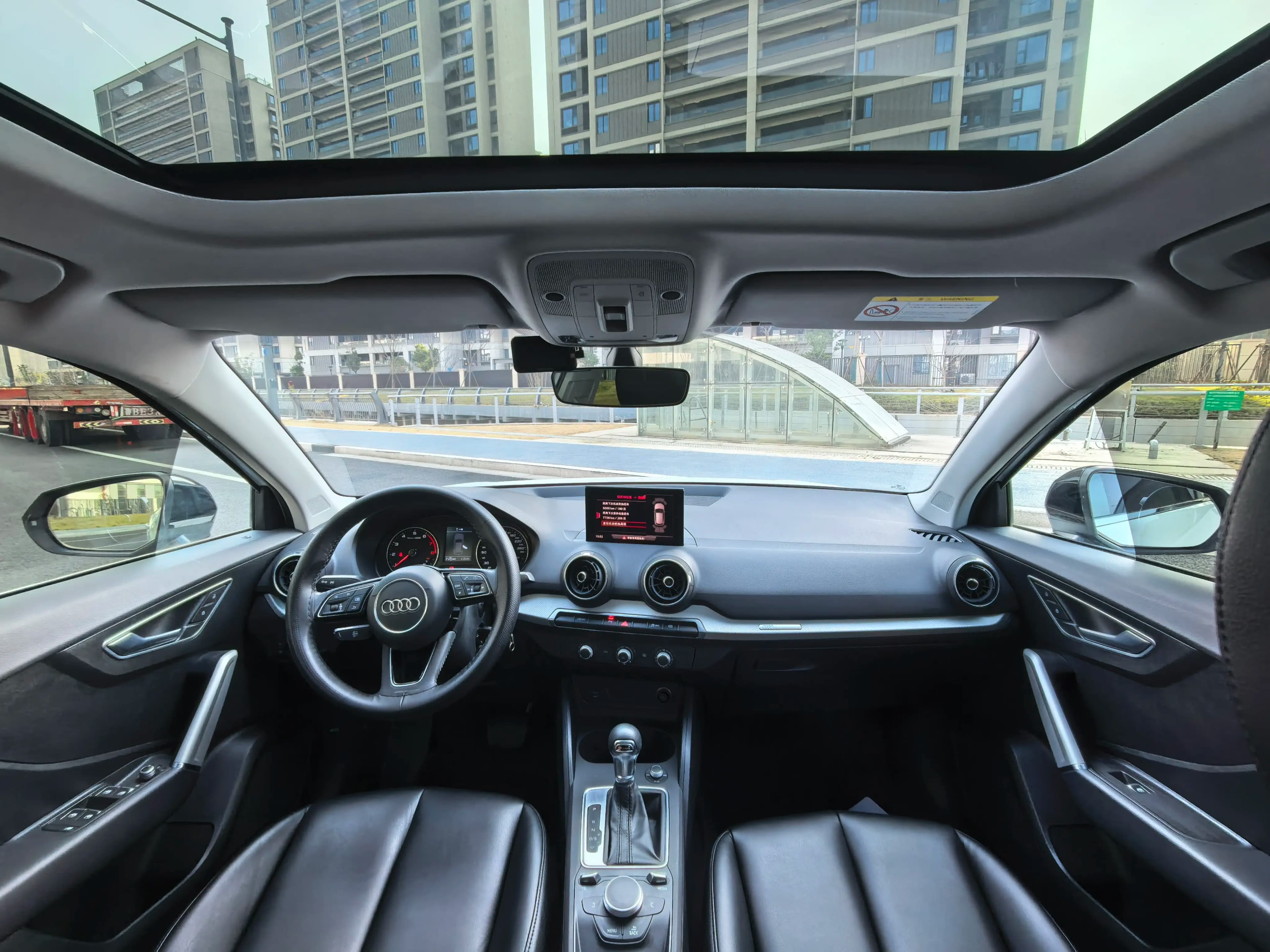 Audi Q2L 2021 г. 53020 км. — фото 10