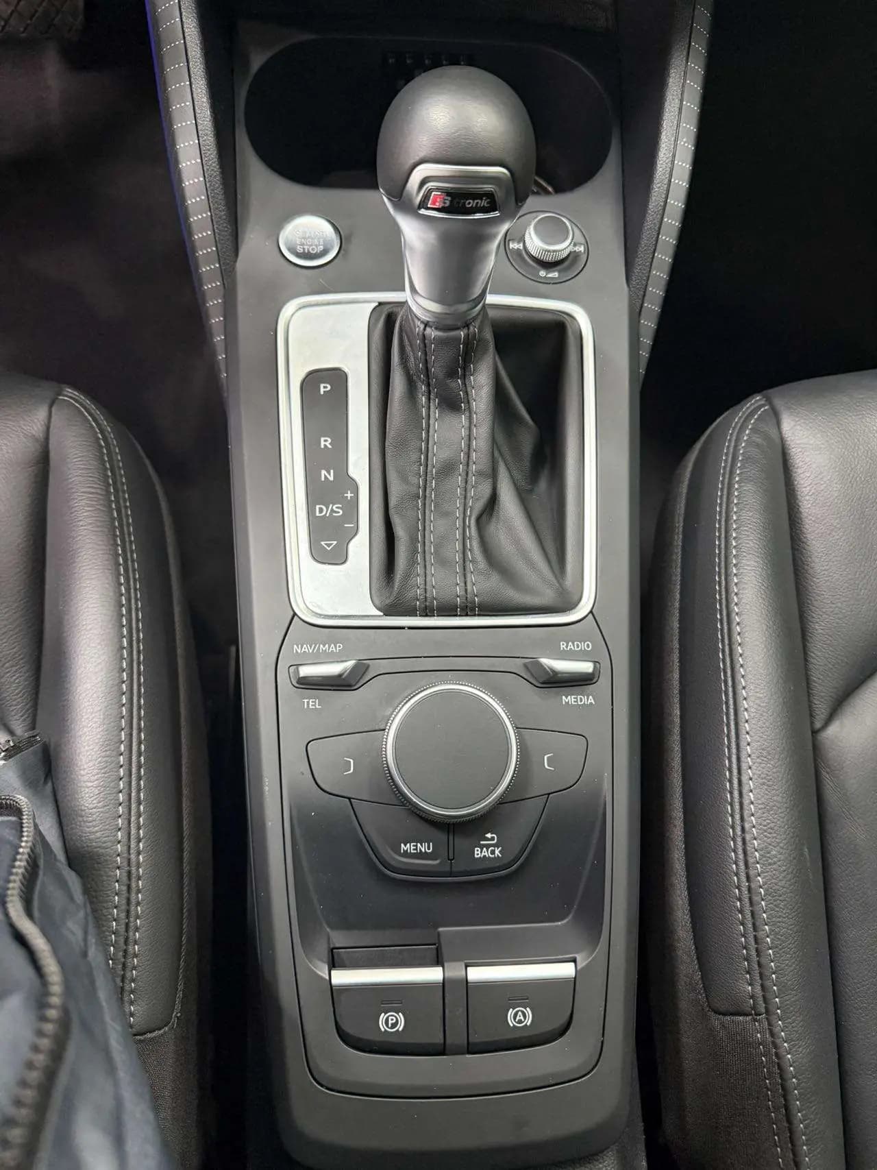 Audi Q2L 2022 г. 63009 км. — фото 12