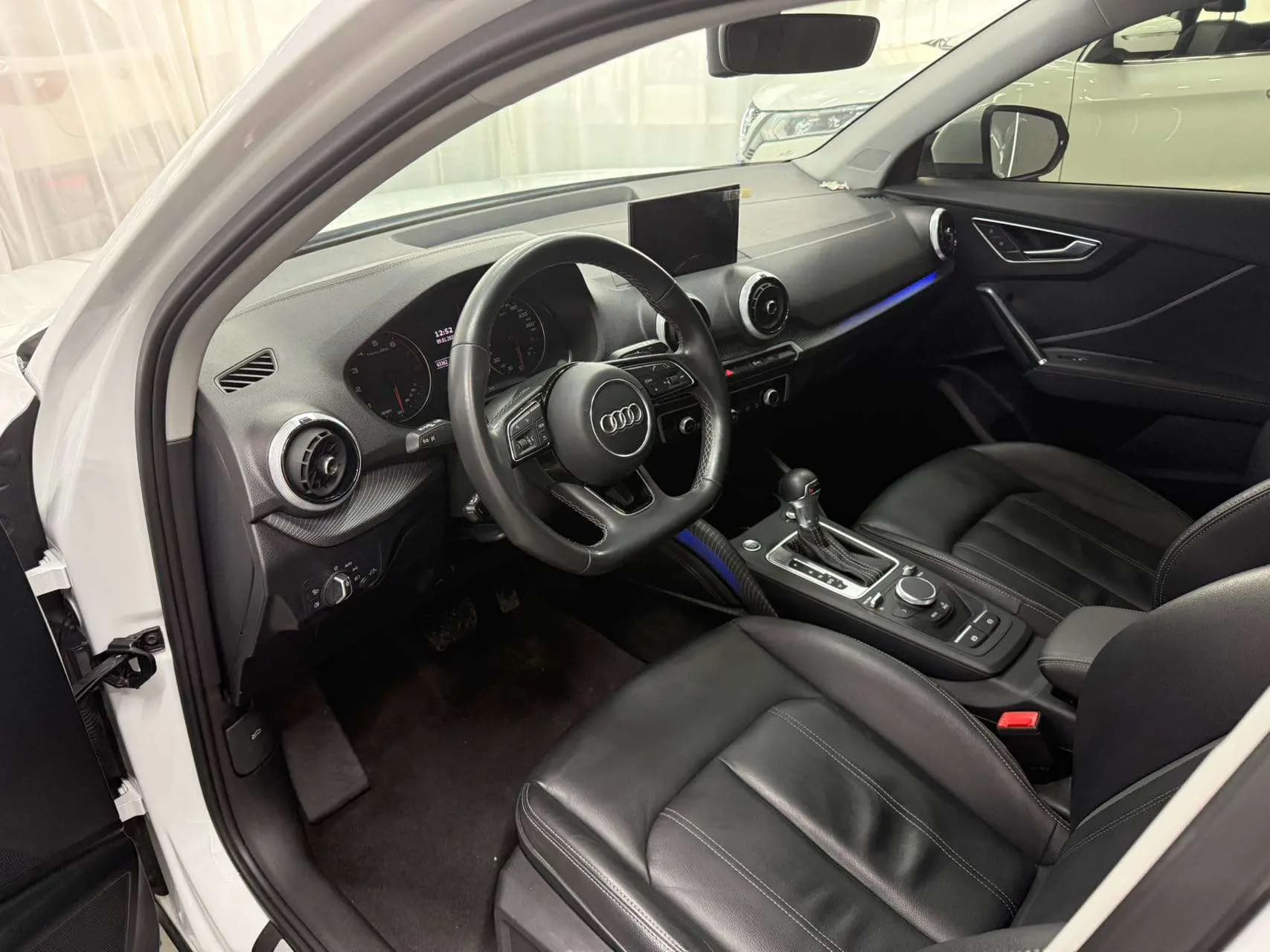 Audi Q2L 2022 г. 63009 км. — фото 13