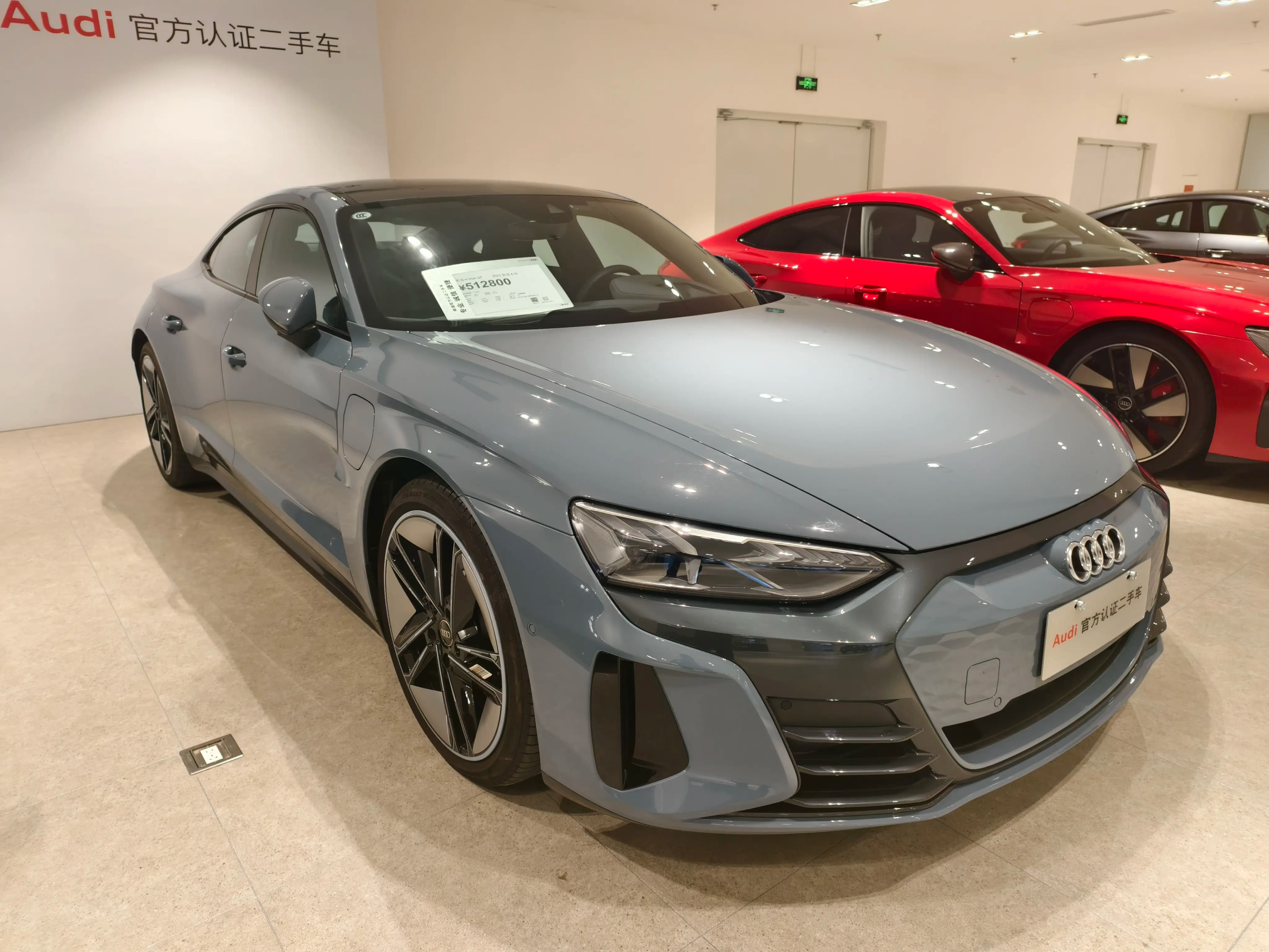 Audi e-tron GT 2024 г. 3425 км. — фото 3
