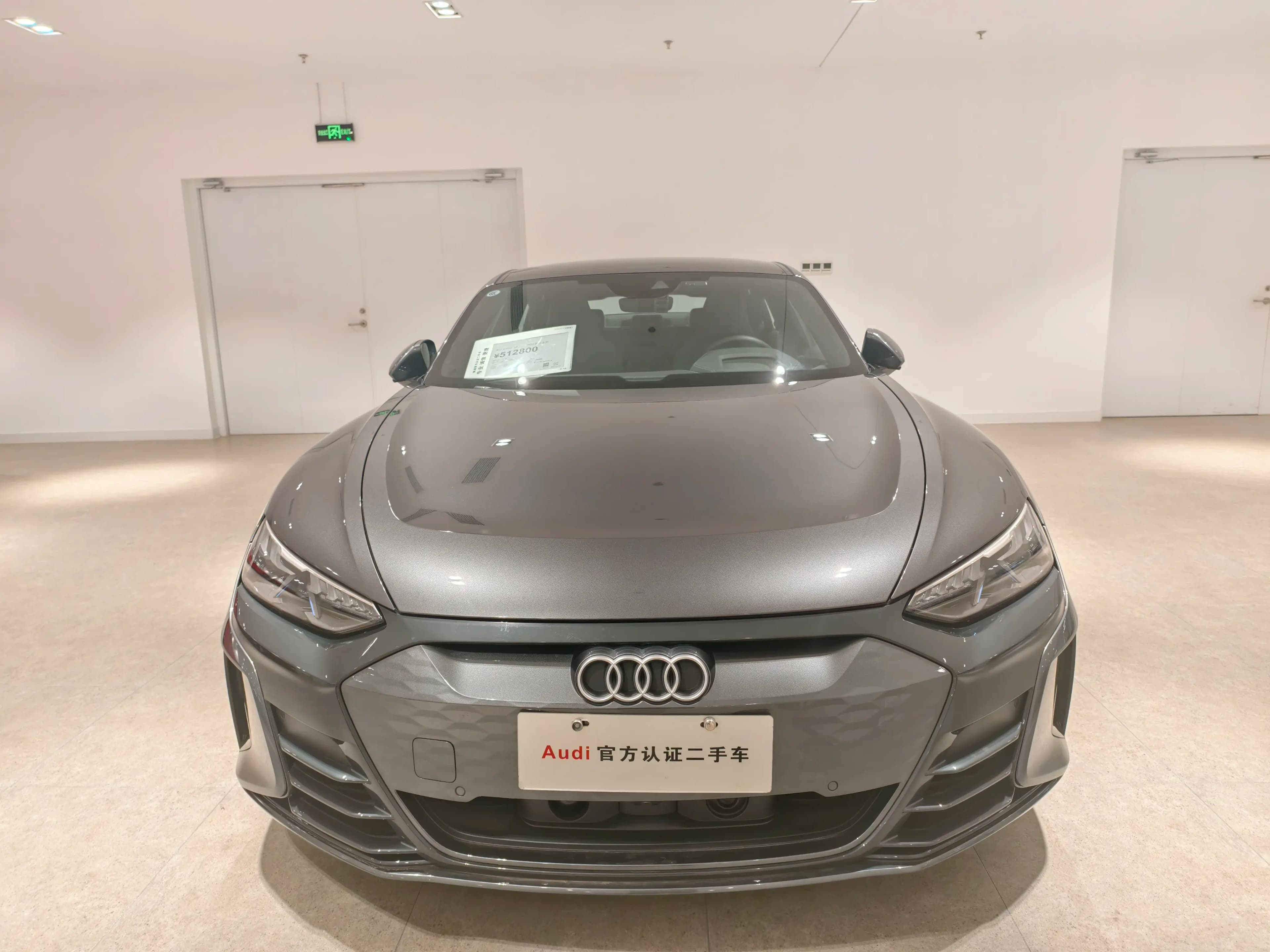 Audi e-tron GT 2024 г. 3323 км. — фото 2