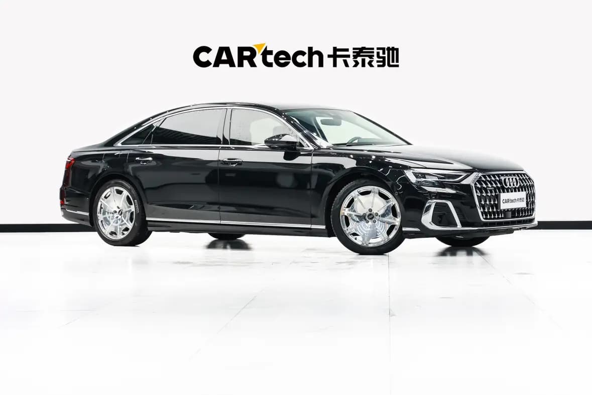 Audi A8 2023 г. 31435 км. — фото 3