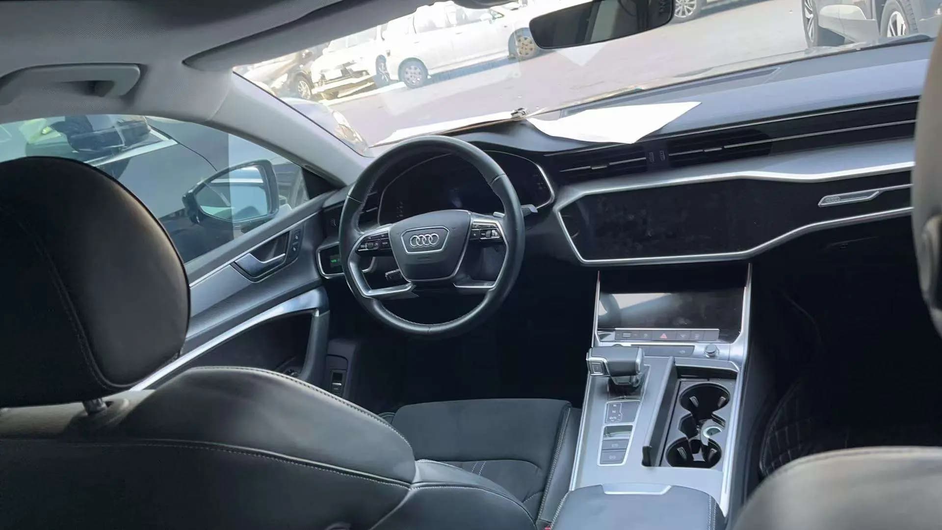 Audi A7L 2023 г. 54986 км. — фото 6