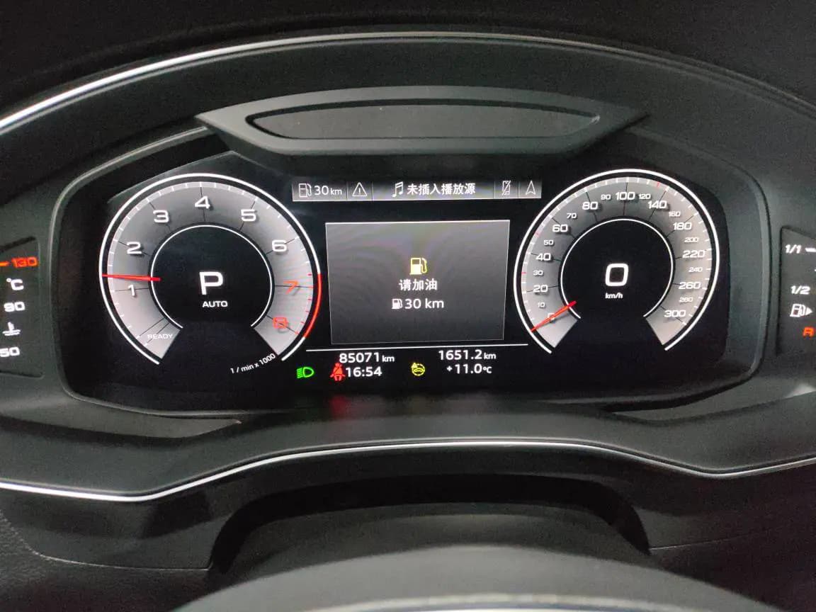 Audi A7L 2024 г. 85085 км. — фото 9