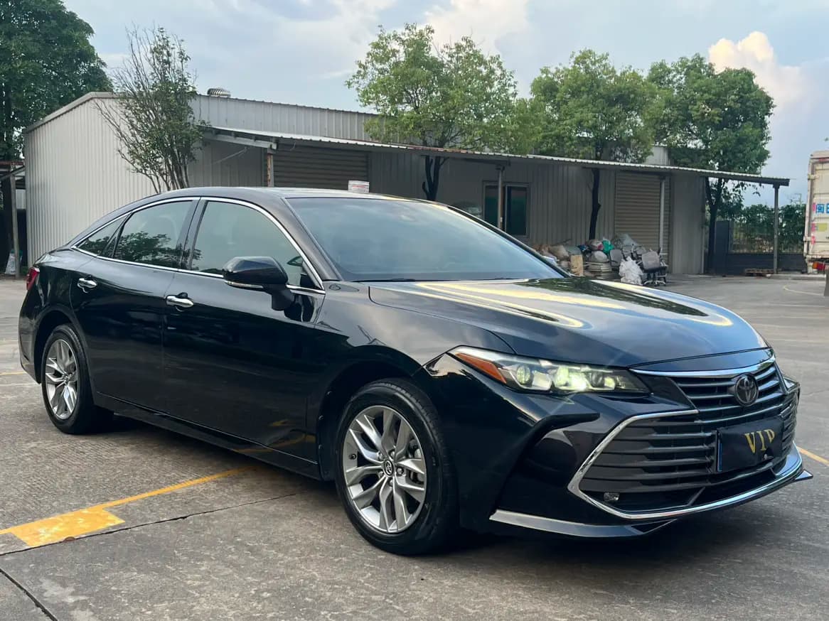 Toyota Avalon 2021 г. 61142 км. — фото 3