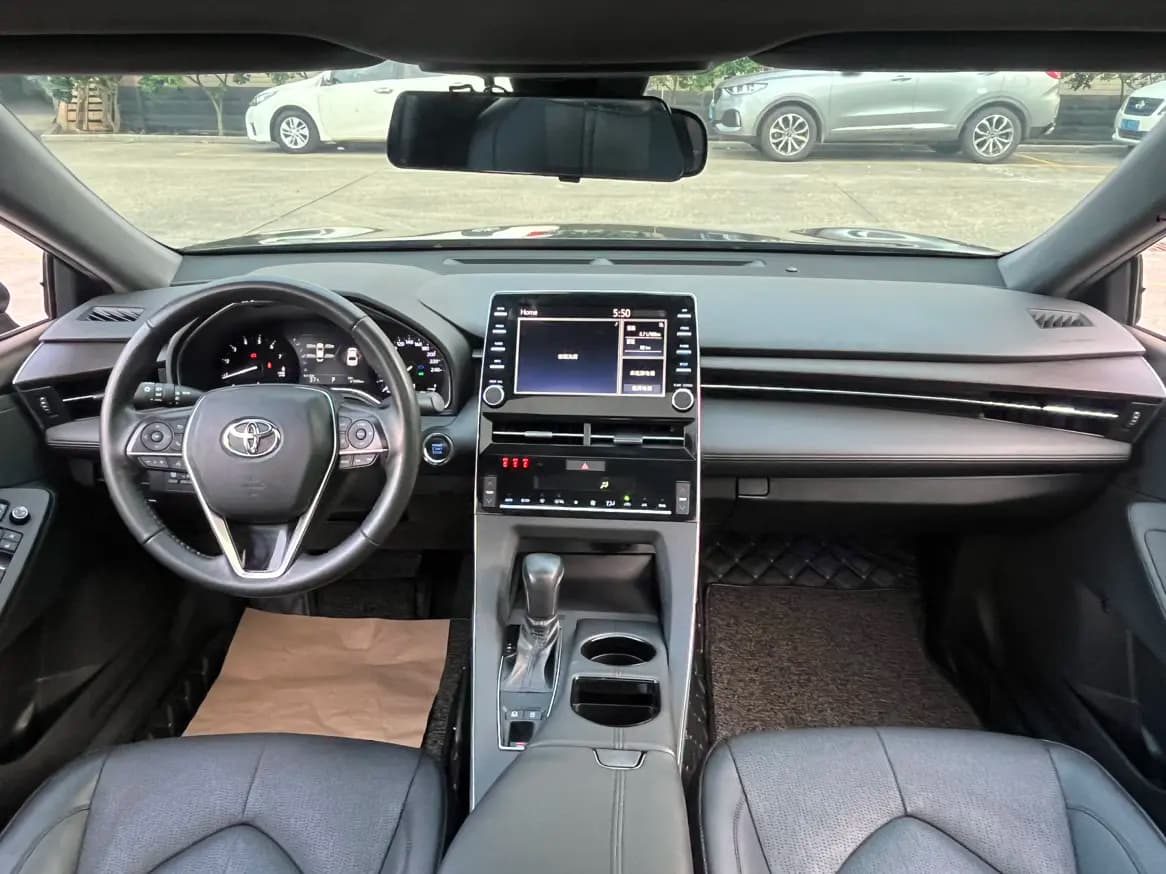 Toyota Avalon 2021 г. 61142 км. — фото 5