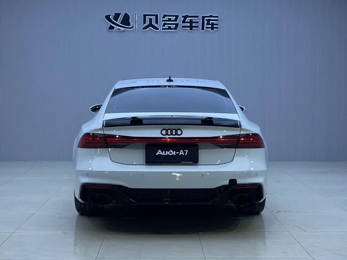 Audi A7 2021 г. 43102 км. — фото 3