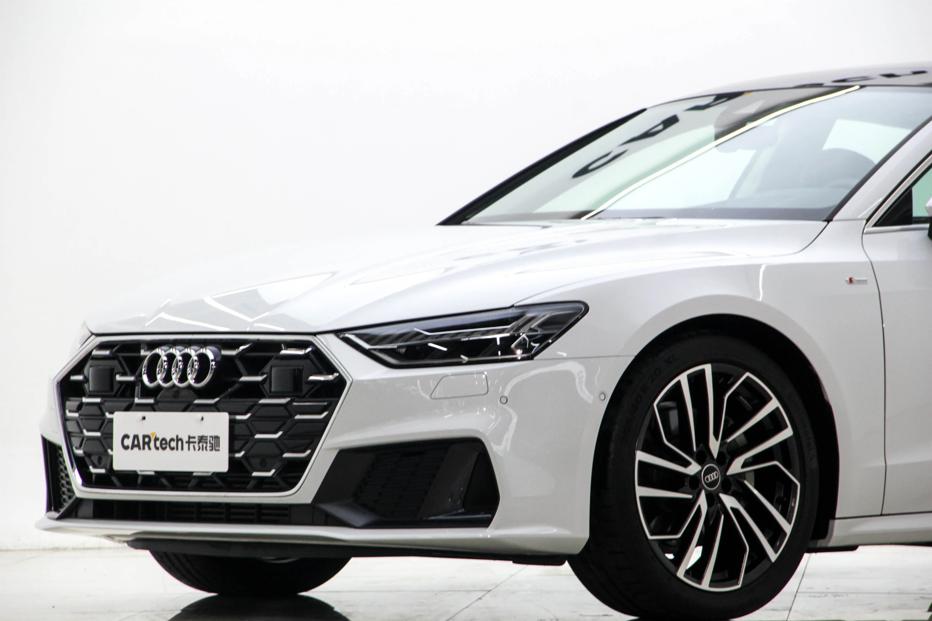 Audi A7 2025 г. 22098 км. — фото 9