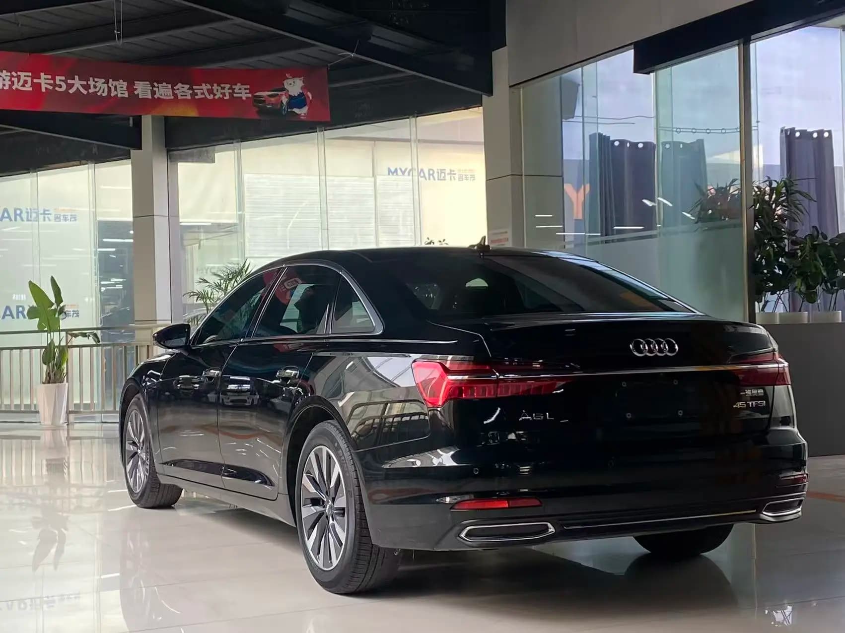Audi A6L 2021 г. 70098 км. — фото 4
