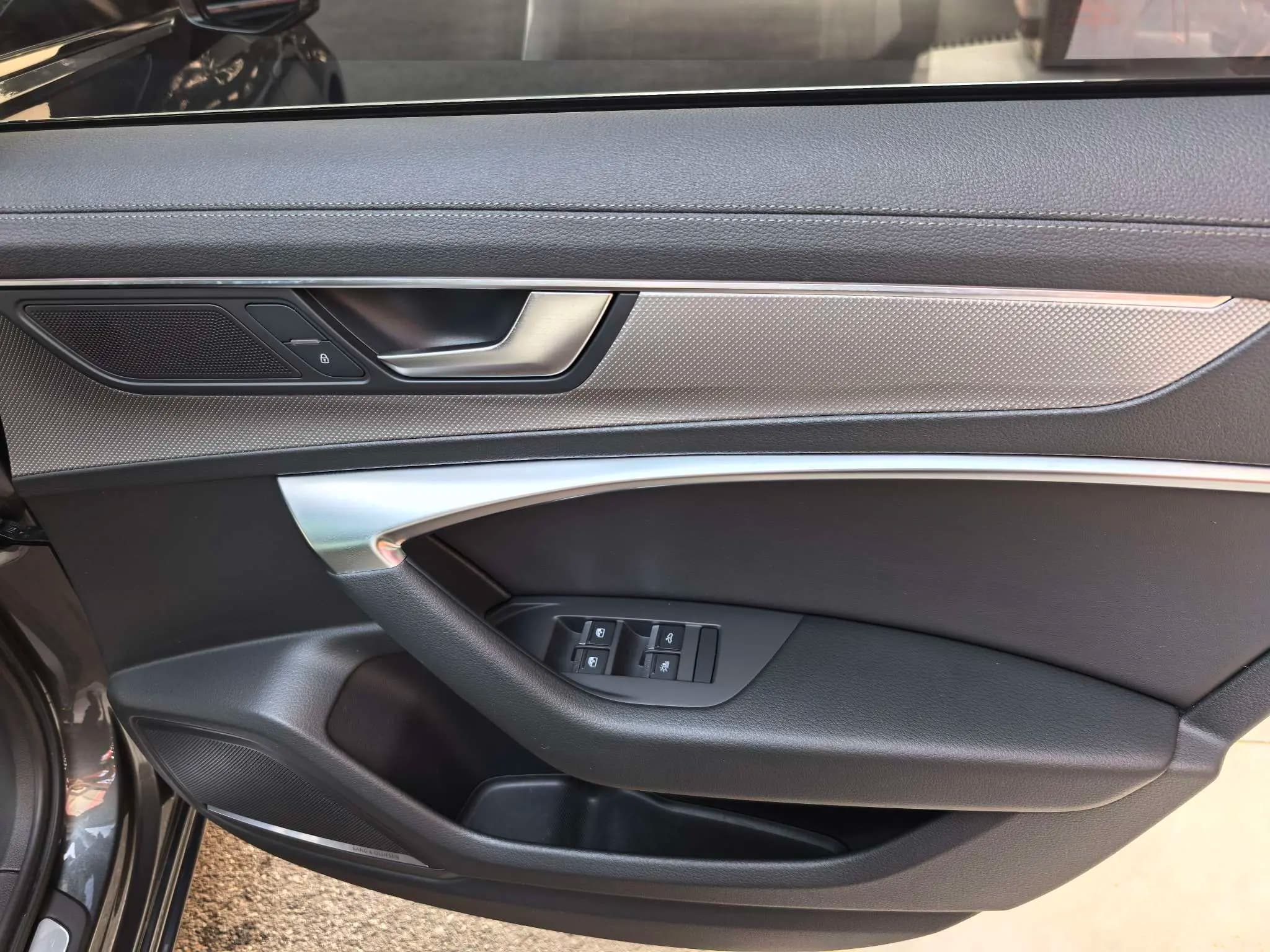 Audi A6L 2021 г. 72000 км. — фото 9
