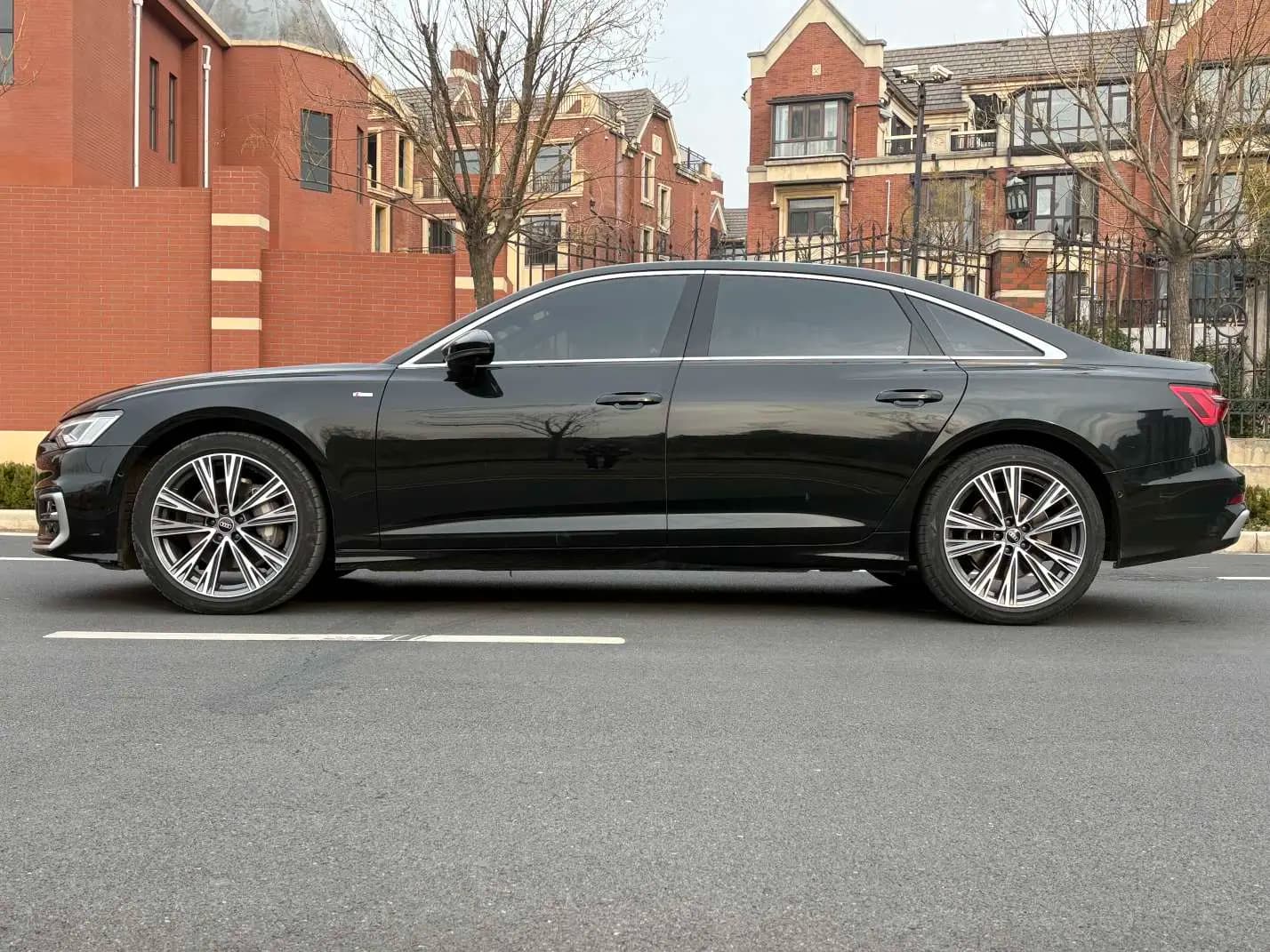 Audi A6L 2024 г. 39132 км. — фото 4