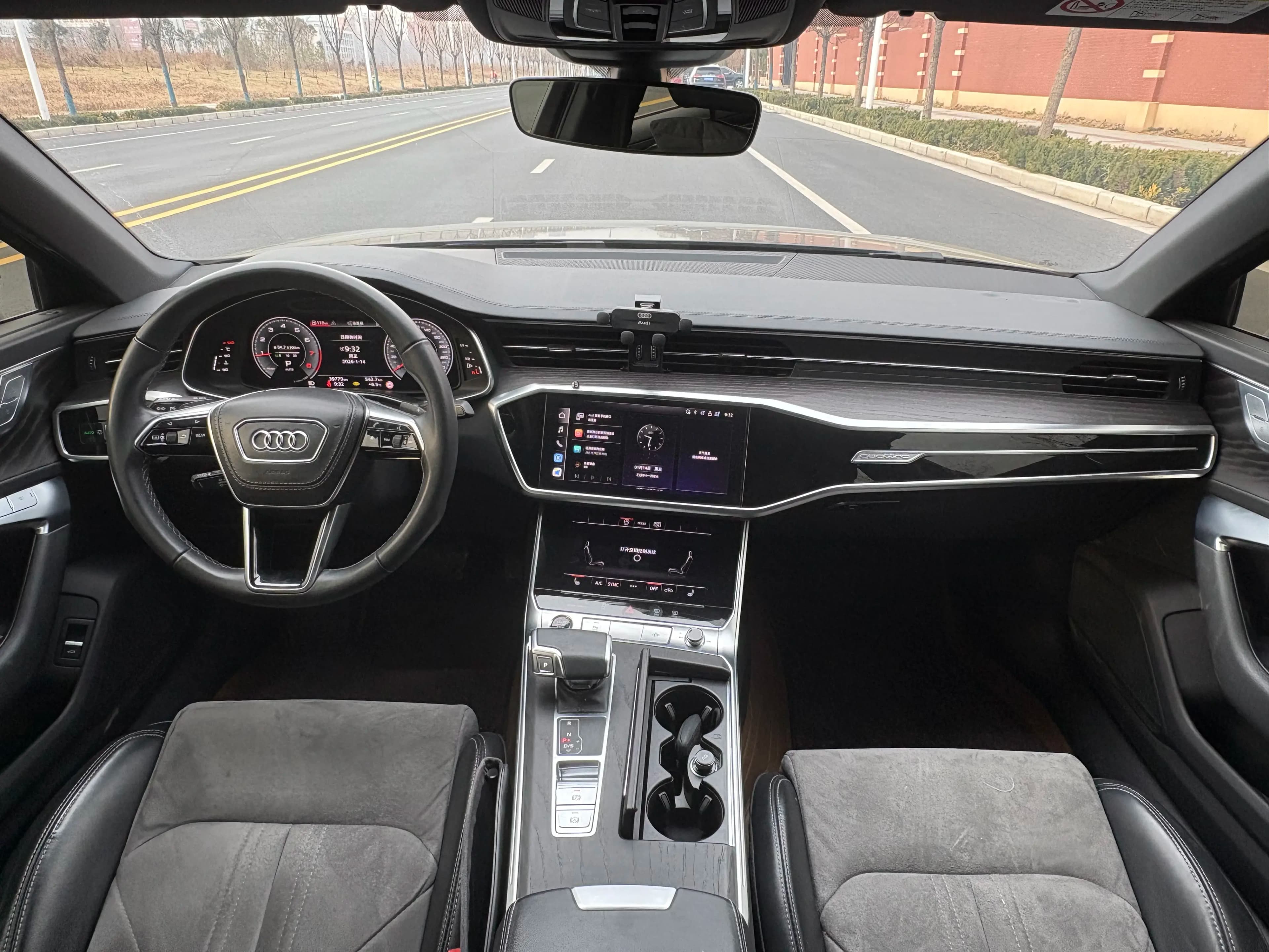 Audi A6L 2024 г. 39132 км. — фото 8