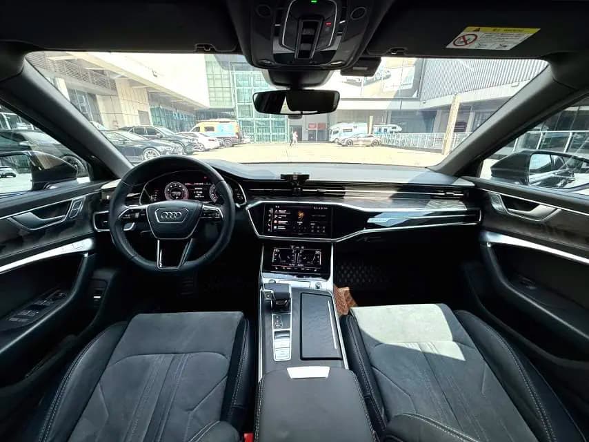 Audi A6L 2023 г. 46136 км. — фото 8
